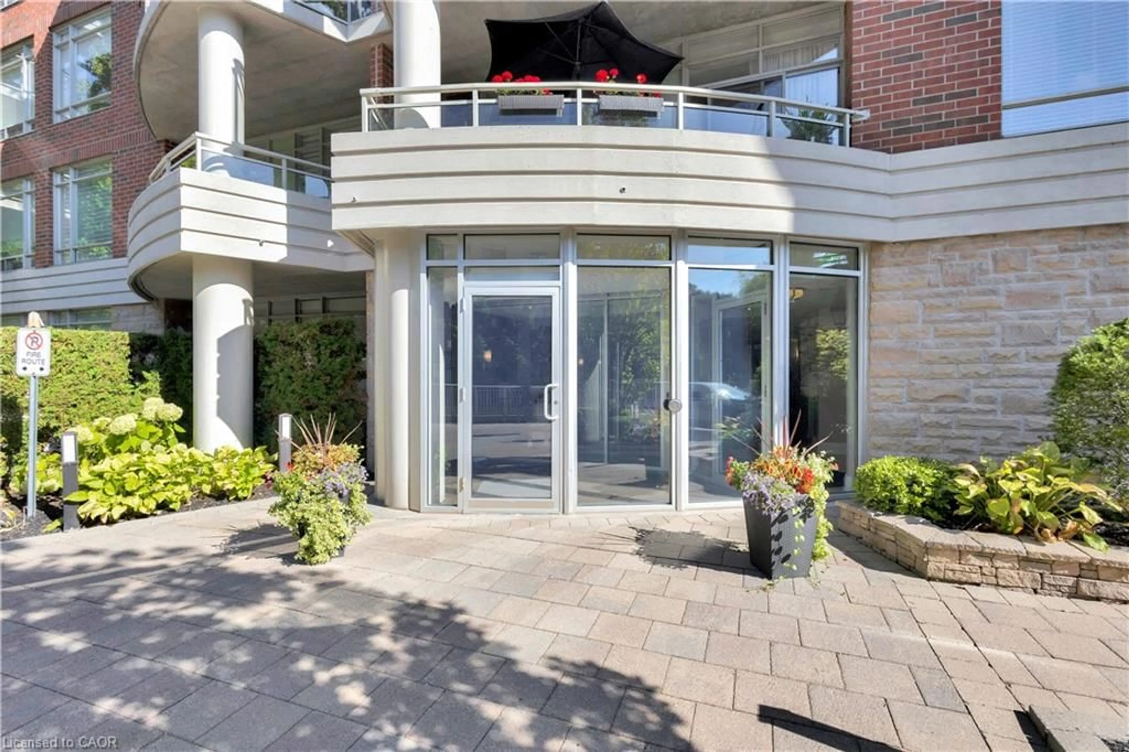 Unknown for 125 Wilson St #108, Ancaster Ontario L9G 0B3