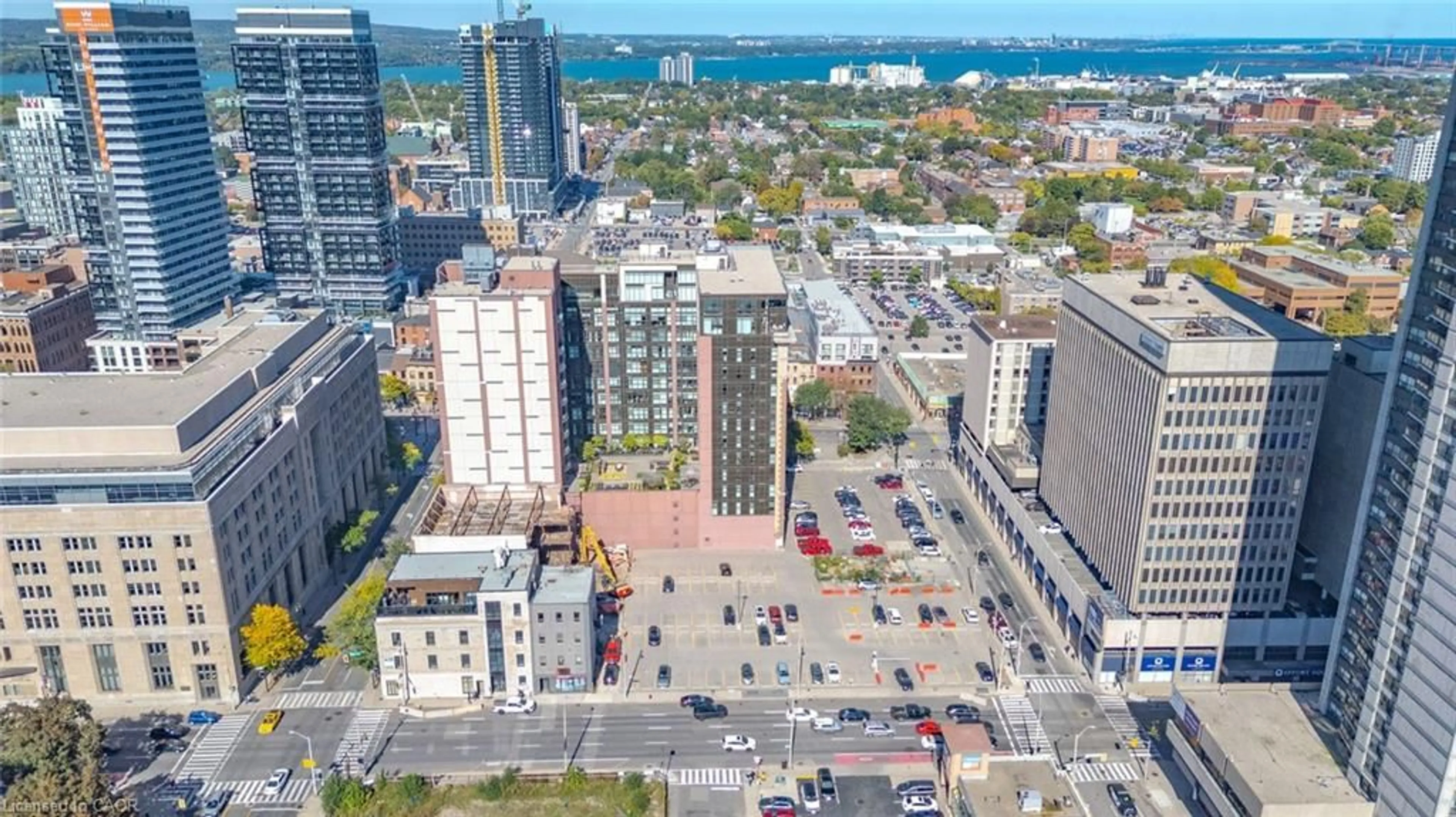 A pic from outside/outdoor area/front of a property/back of a property/a pic from drone, city buildings view from balcony for 118 King St #520, Hamilton Ontario L8N 0A9