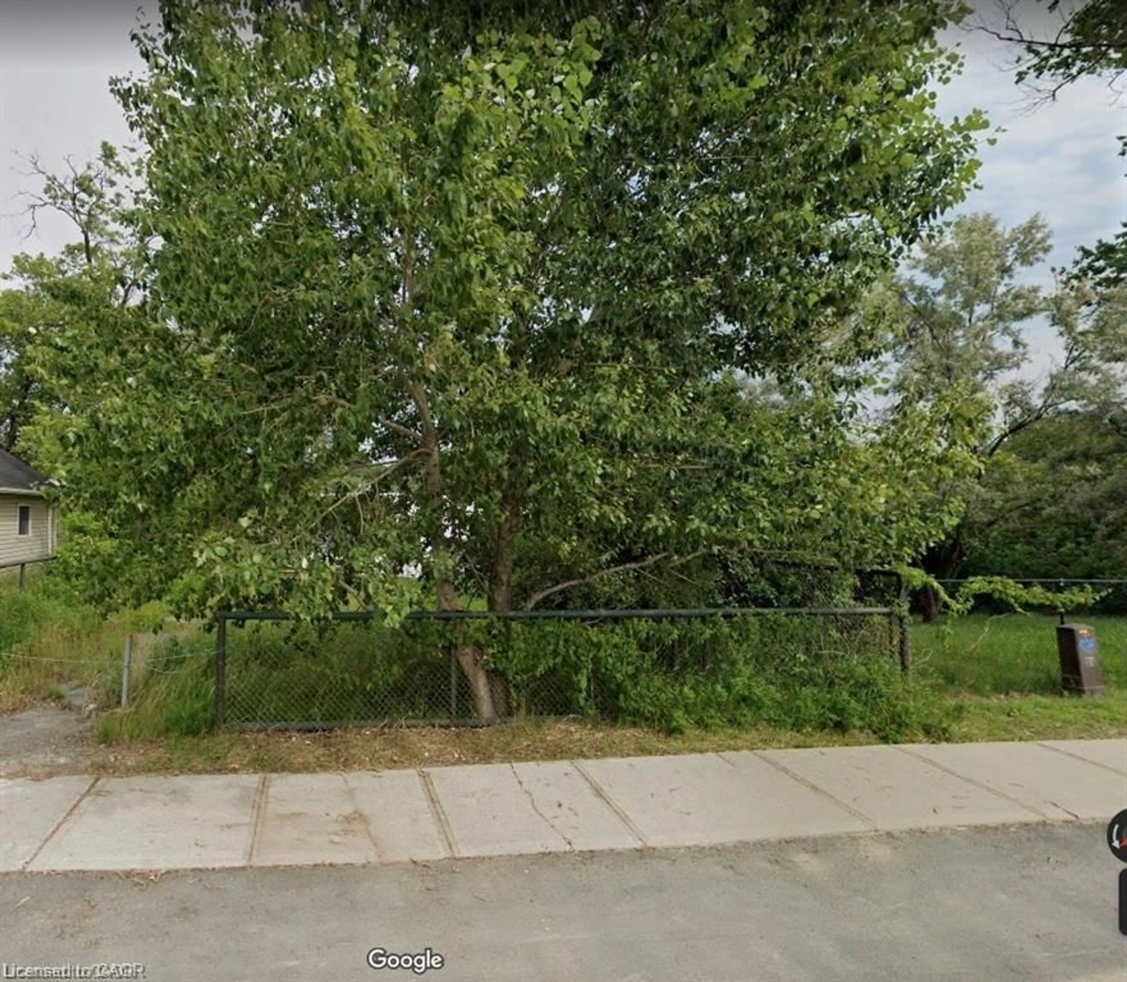 Unknown for 401 & 407 Ontario St, Sudbury Ontario P3E 4K3