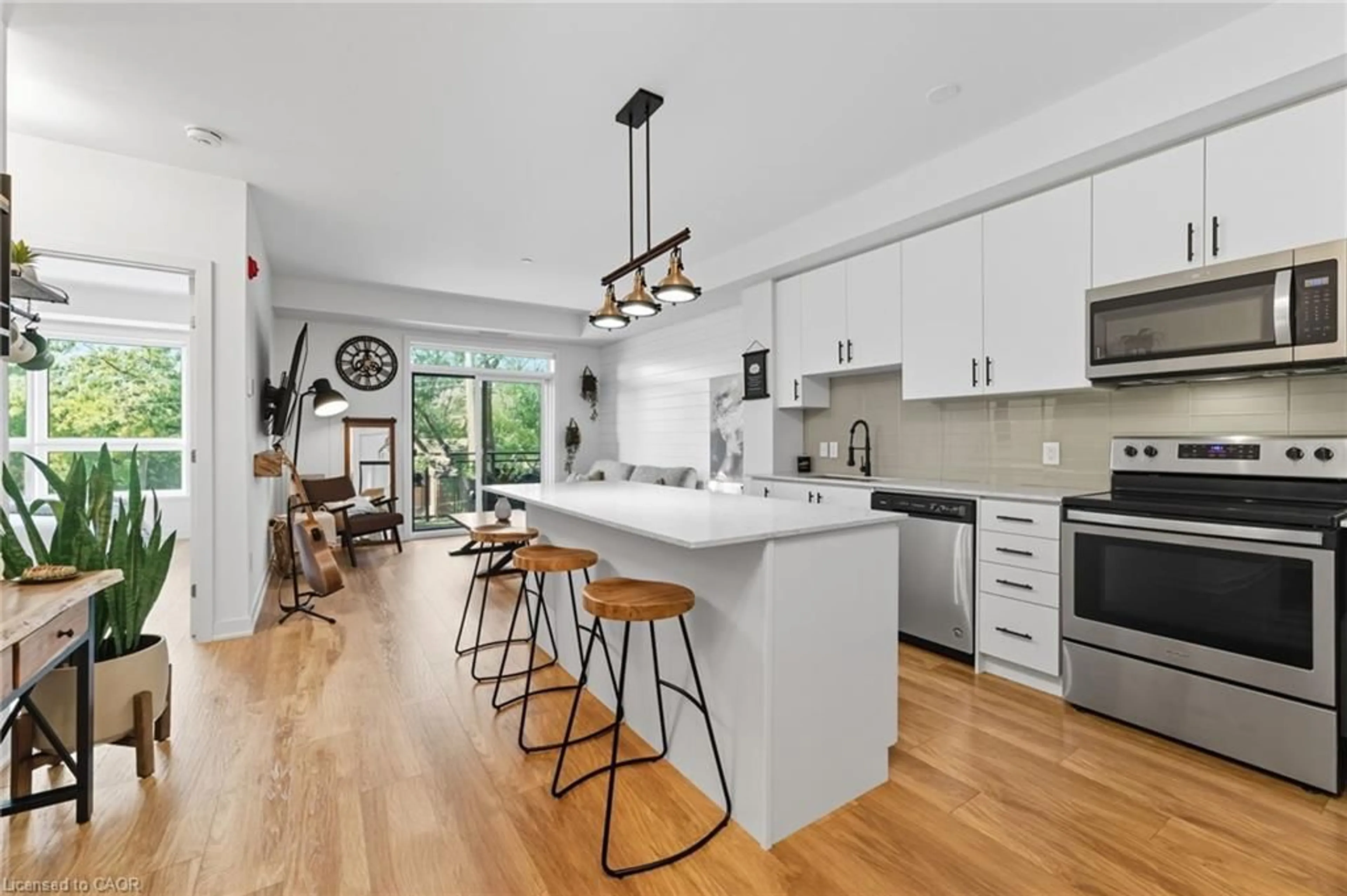 Open concept kitchen, unknown for 320 Plains Rd #307, Burlington Ontario L7T 0C1
