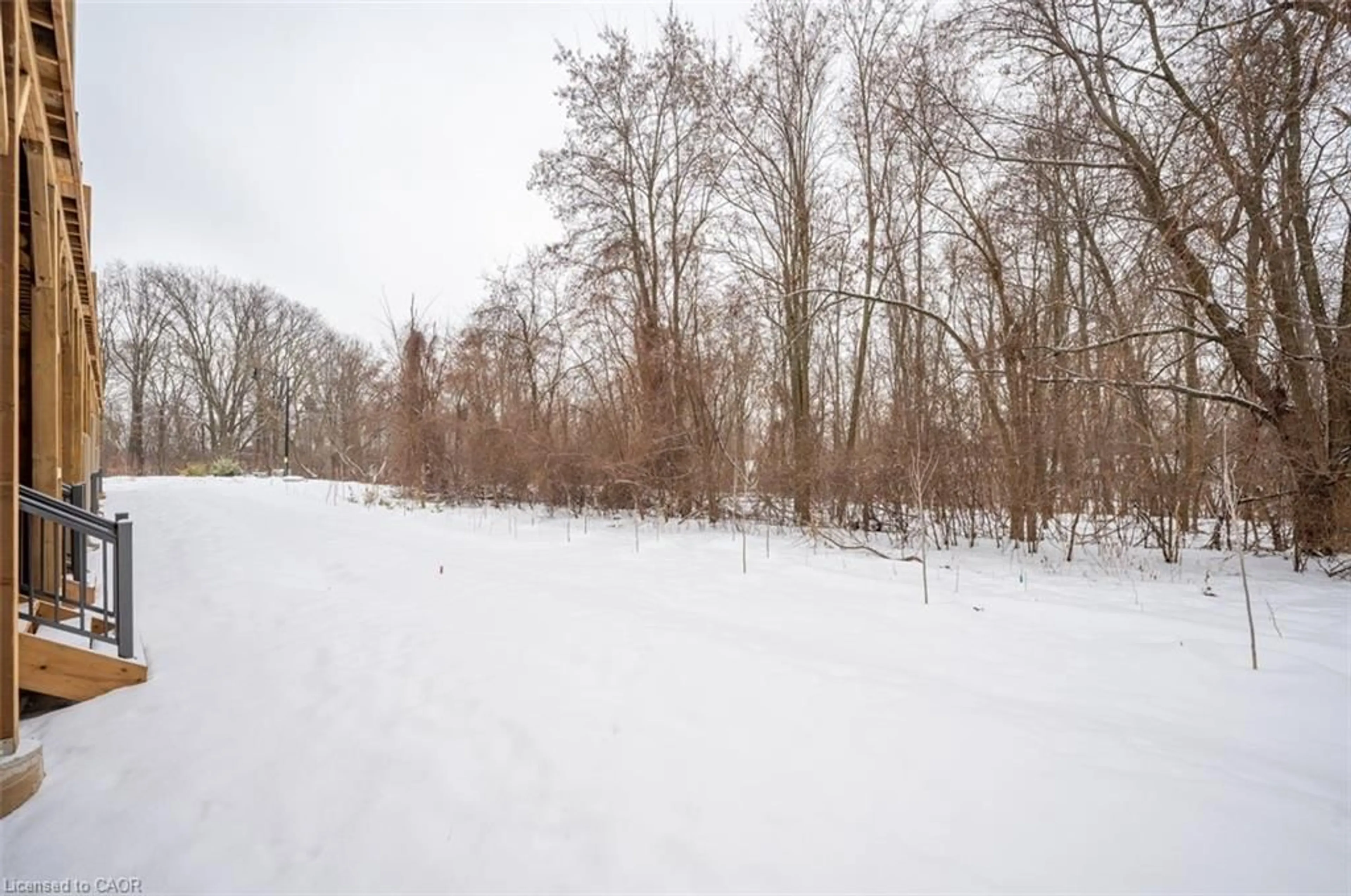 Blurry image for 54 Folcroft St, Brampton Ontario L6Y 0B6
