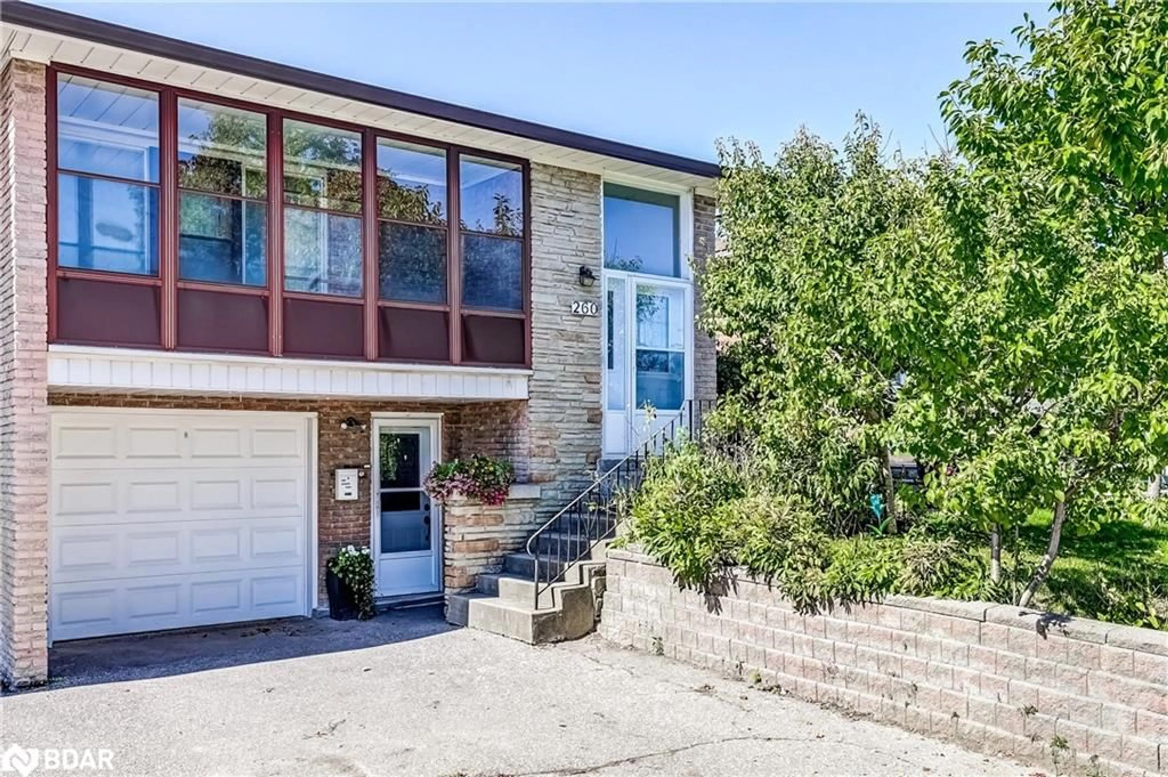 Home with brick exterior material, street for 260 Apache Trail, Toronto Ontario M2H 2W4