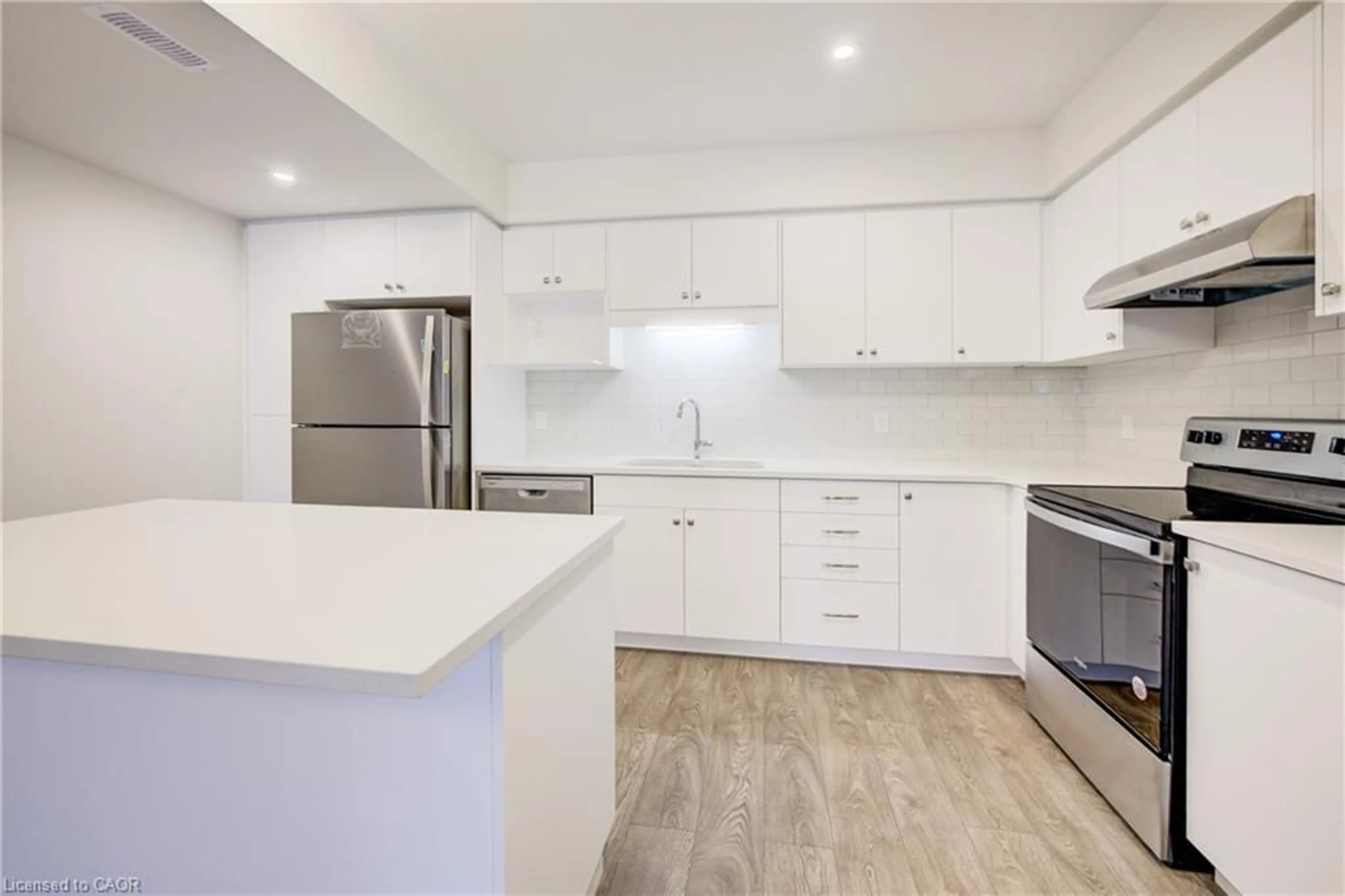 Open concept kitchen, unknown for 38 Urbane Blvd, Kitchener Ontario N2E 0H8