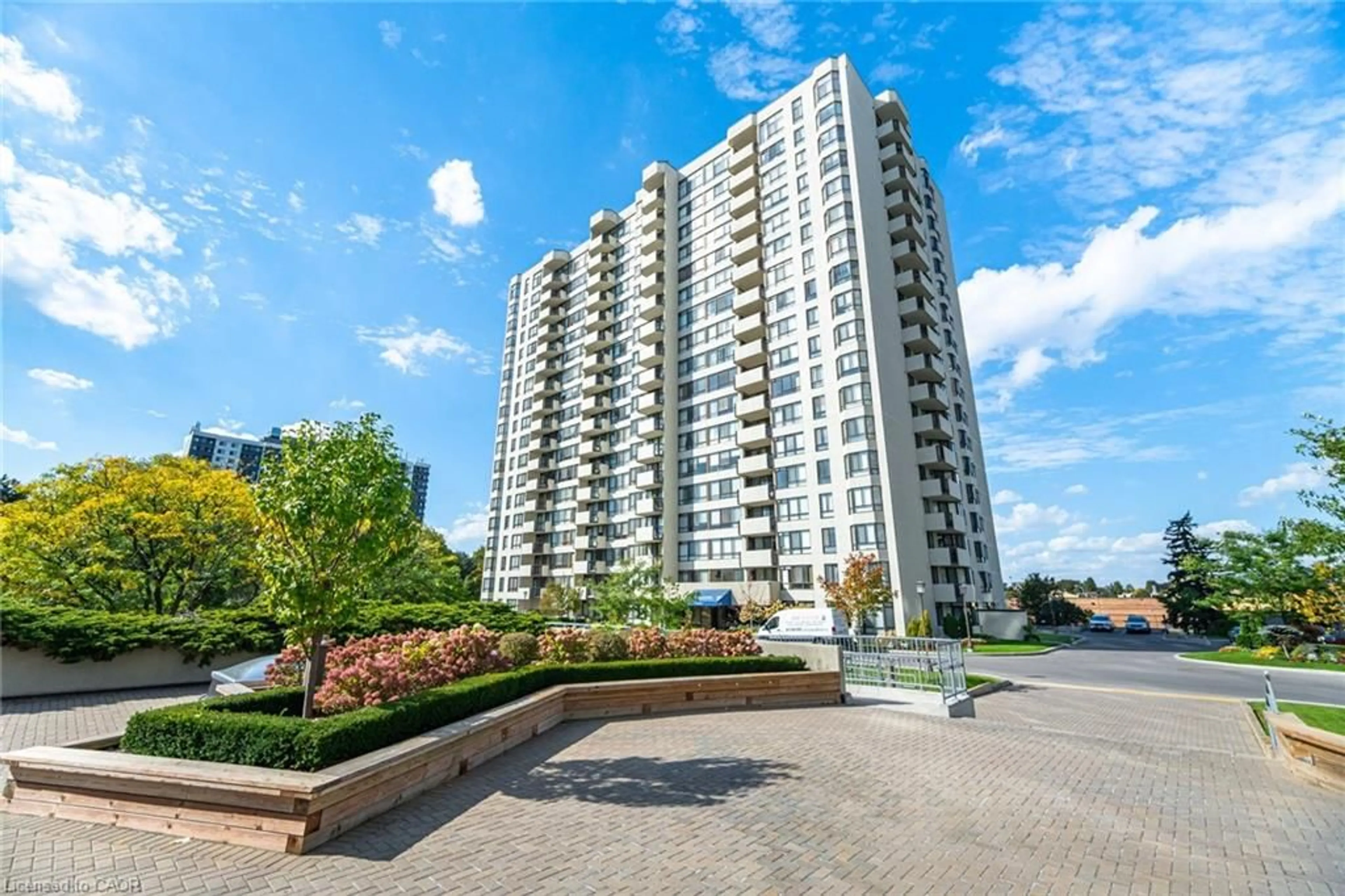 Unknown for 275 Bamburgh Cir #309, Toronto Ontario M1W 3X4