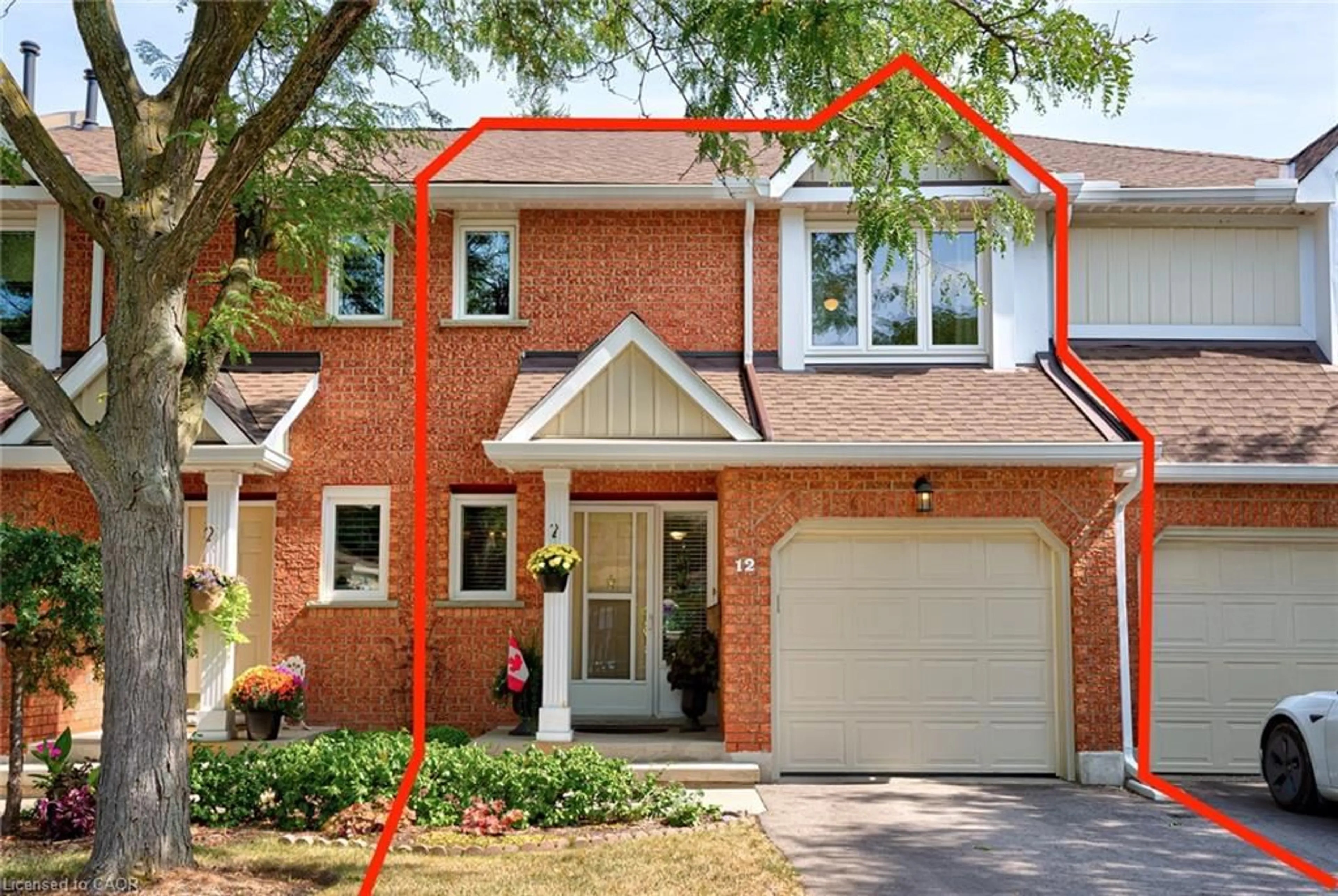 Home with brick exterior material, street for 523 Beechwood Dr #12, Waterloo Ontario N2T 2G7