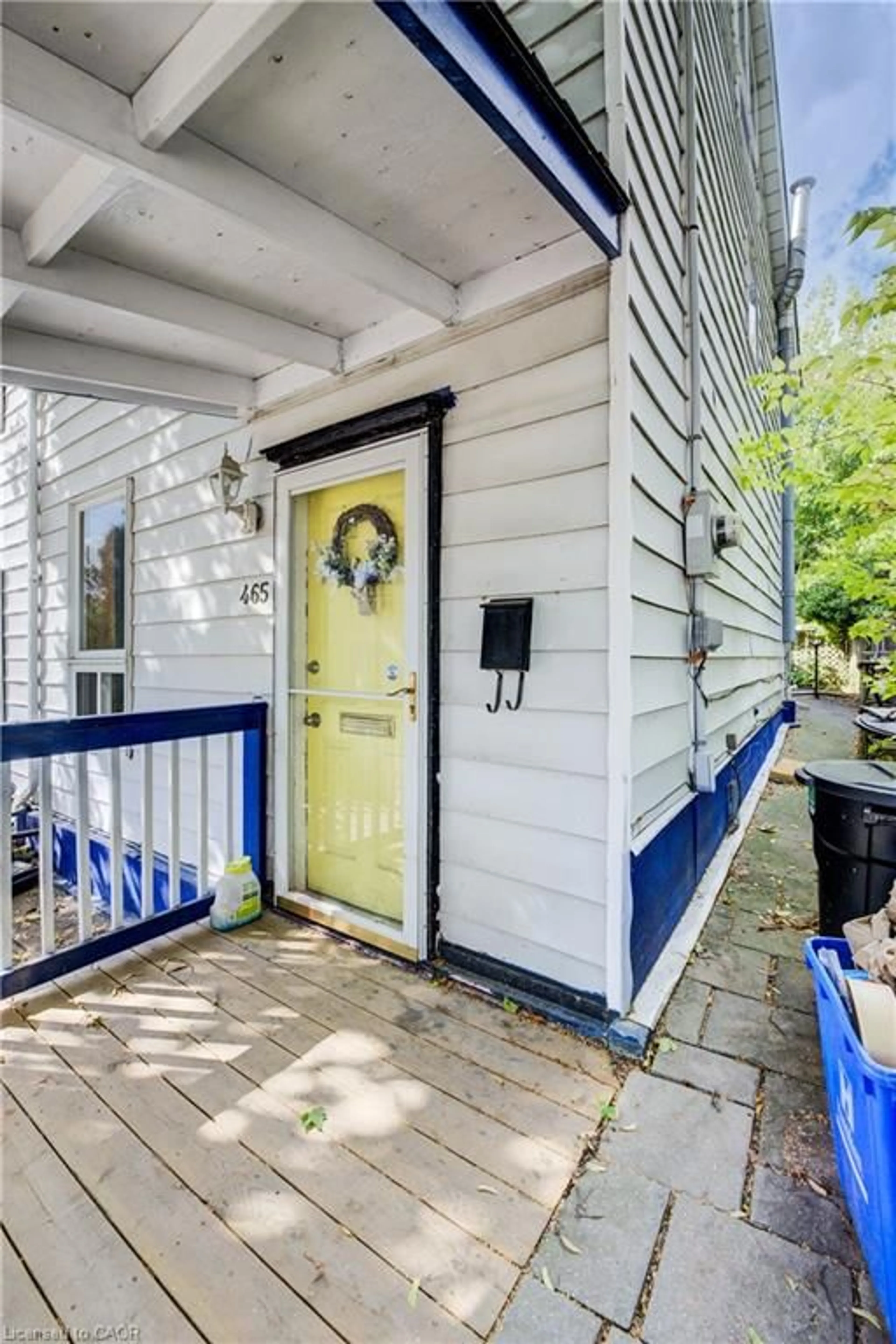 Unknown for 465 Macnab St, Hamilton Ontario L8L 1L6