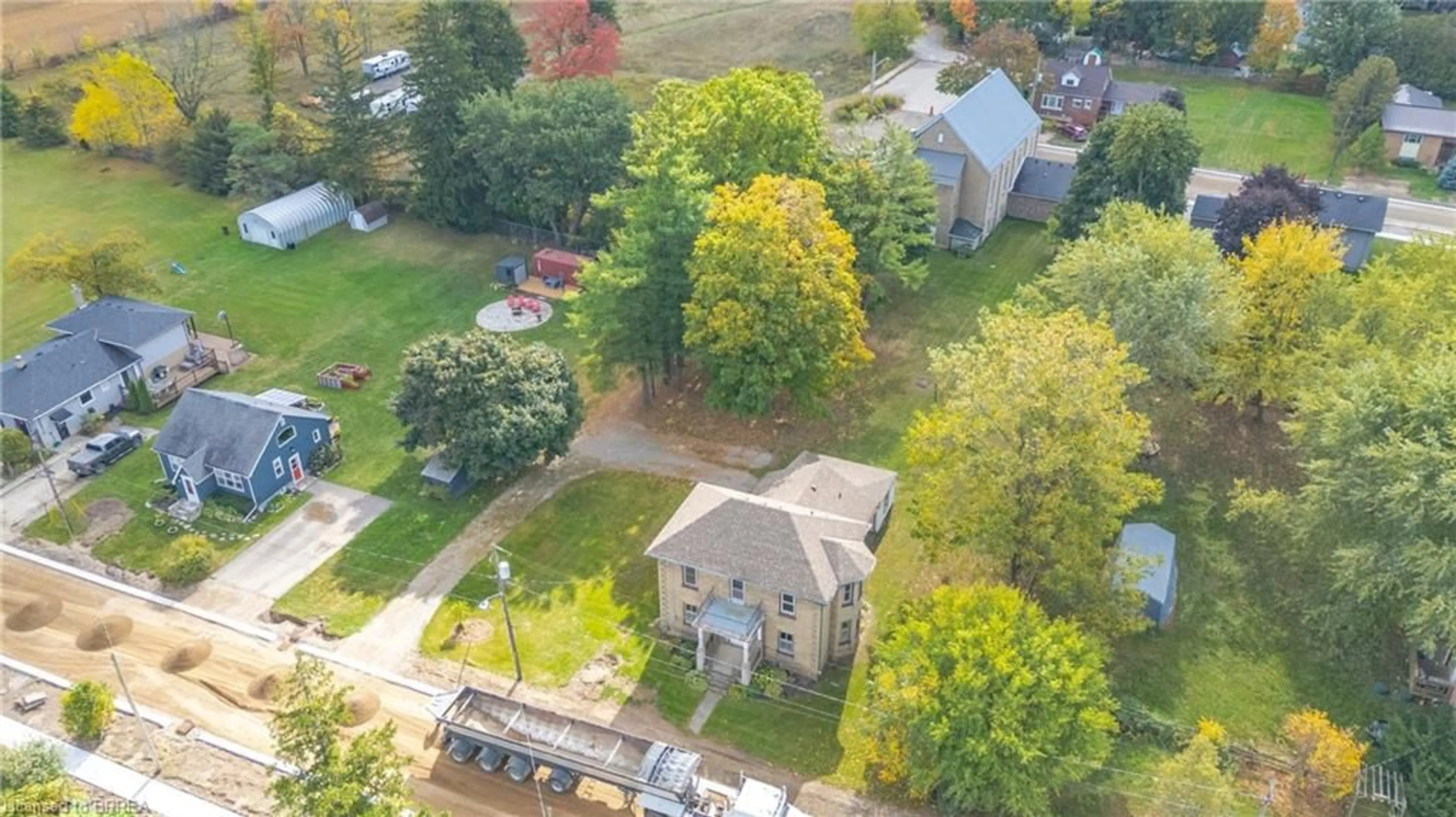 A pic from outside/outdoor area/front of a property/back of a property/a pic from drone, street for 23 Victoria St, Princeton Ontario N0J 1V0
