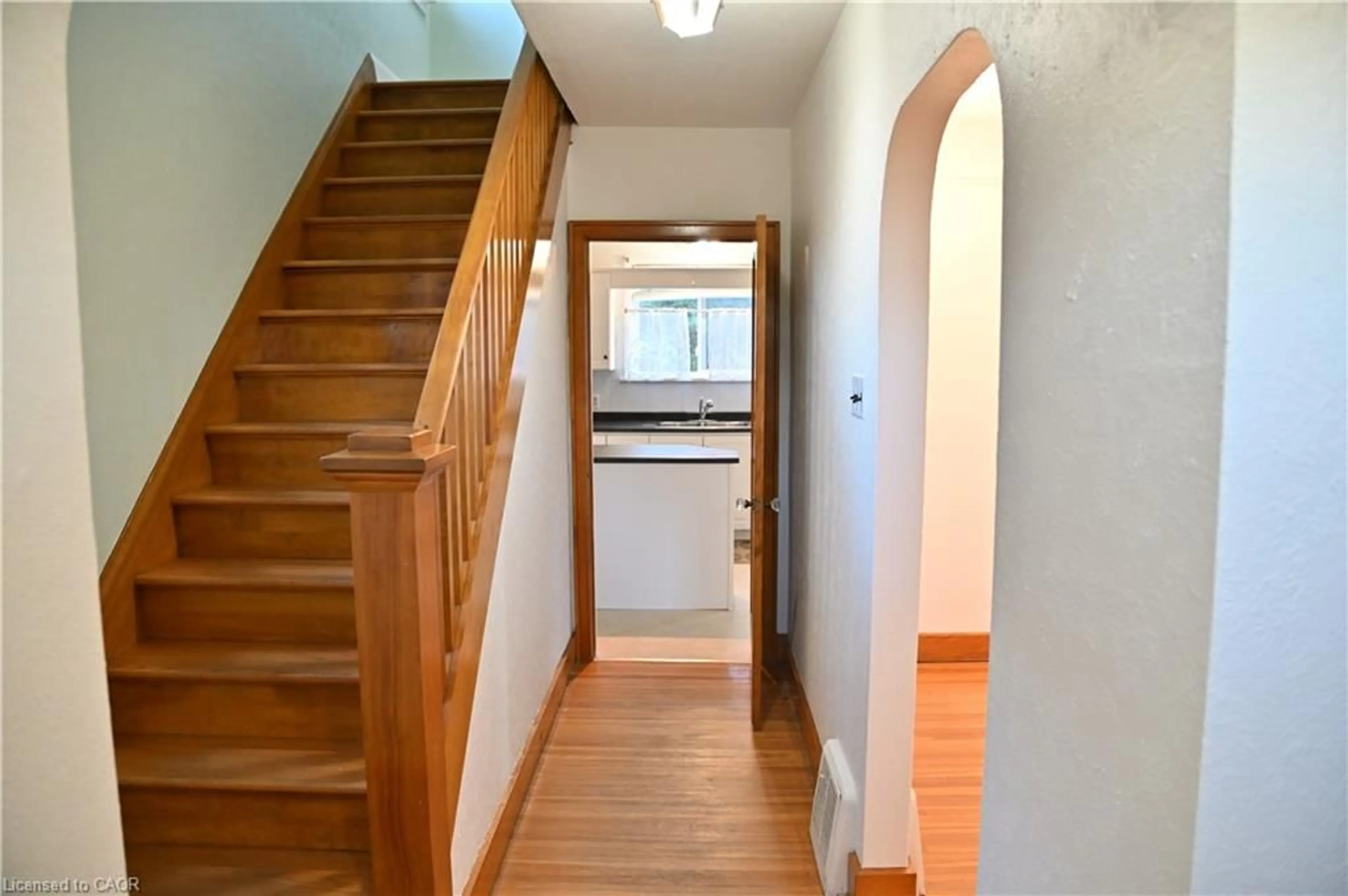 Unknown for 185 Highland Rd, Kitchener Ontario N2M 3C1