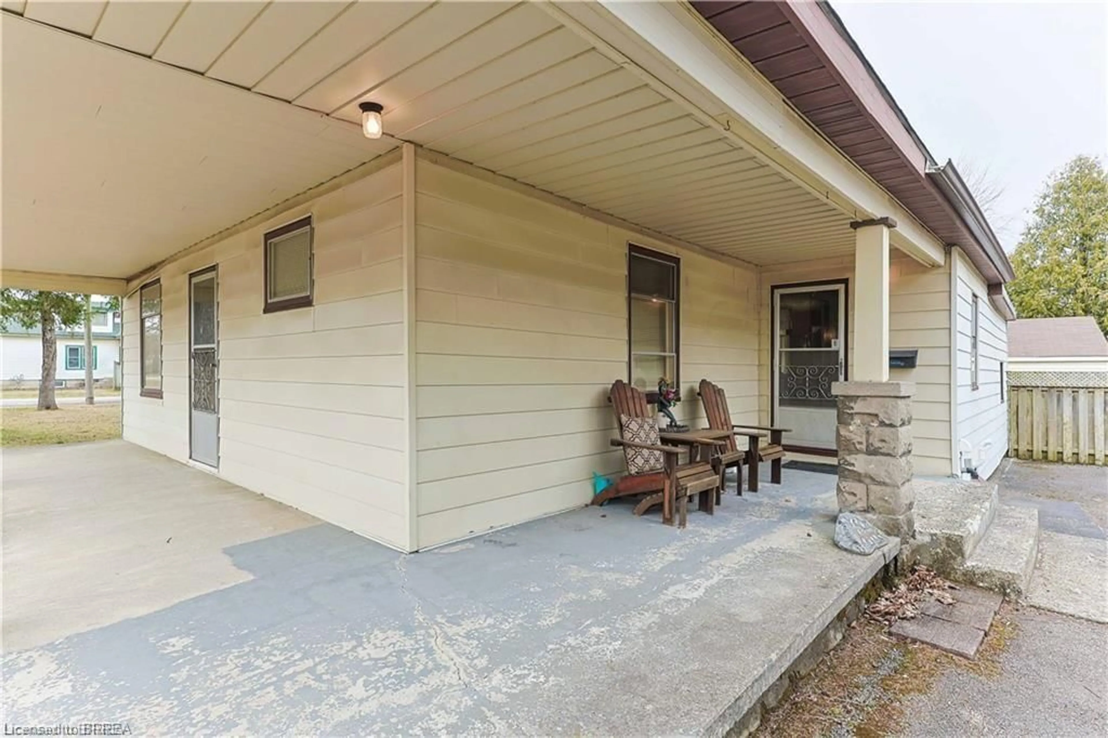 Unknown for 25 Dufferin St, Burford Ontario N0E 1A0