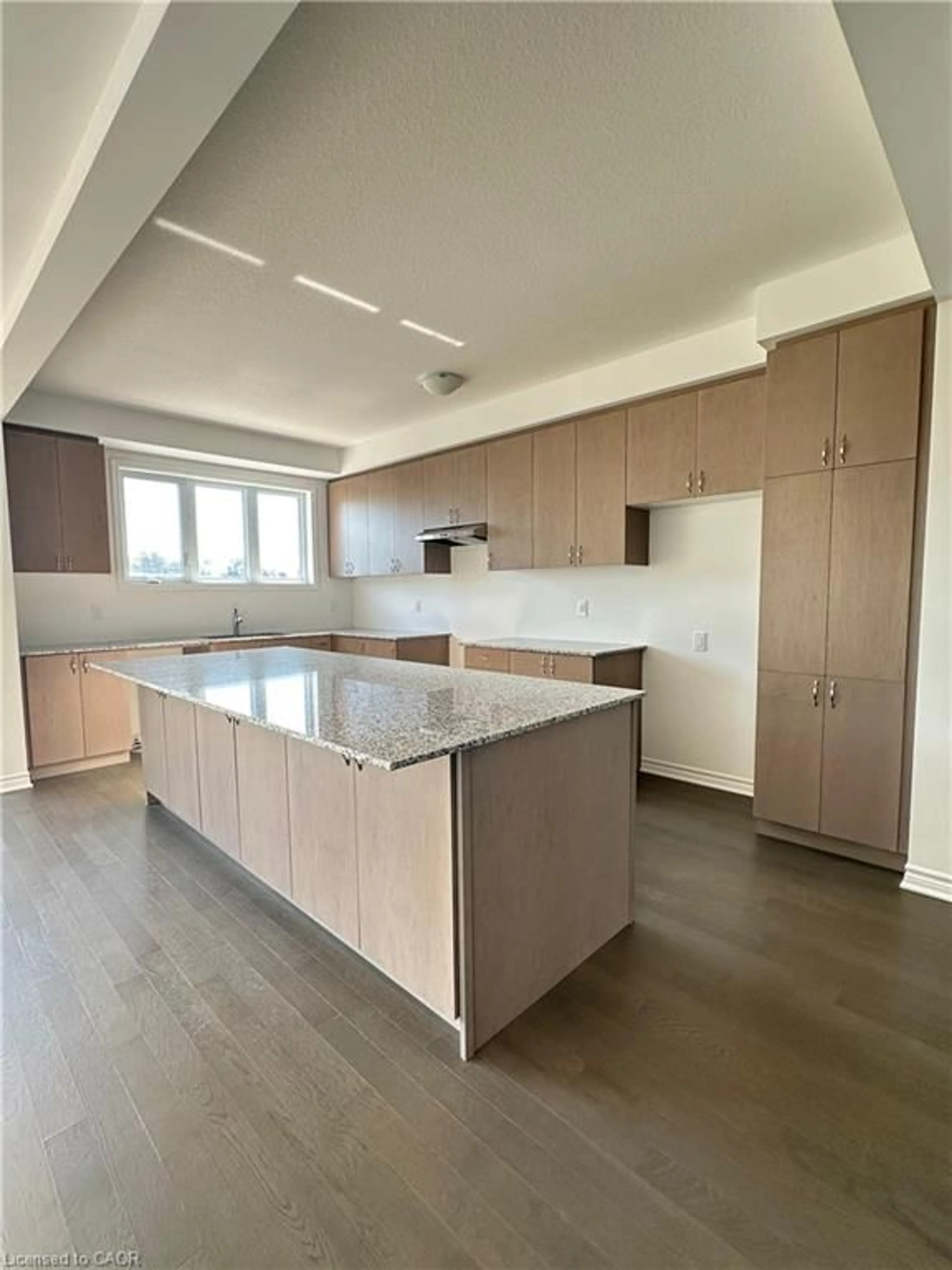 Open concept kitchen, unknown for 267 Rosenberg Way, Kitchener Ontario N2R 0S9