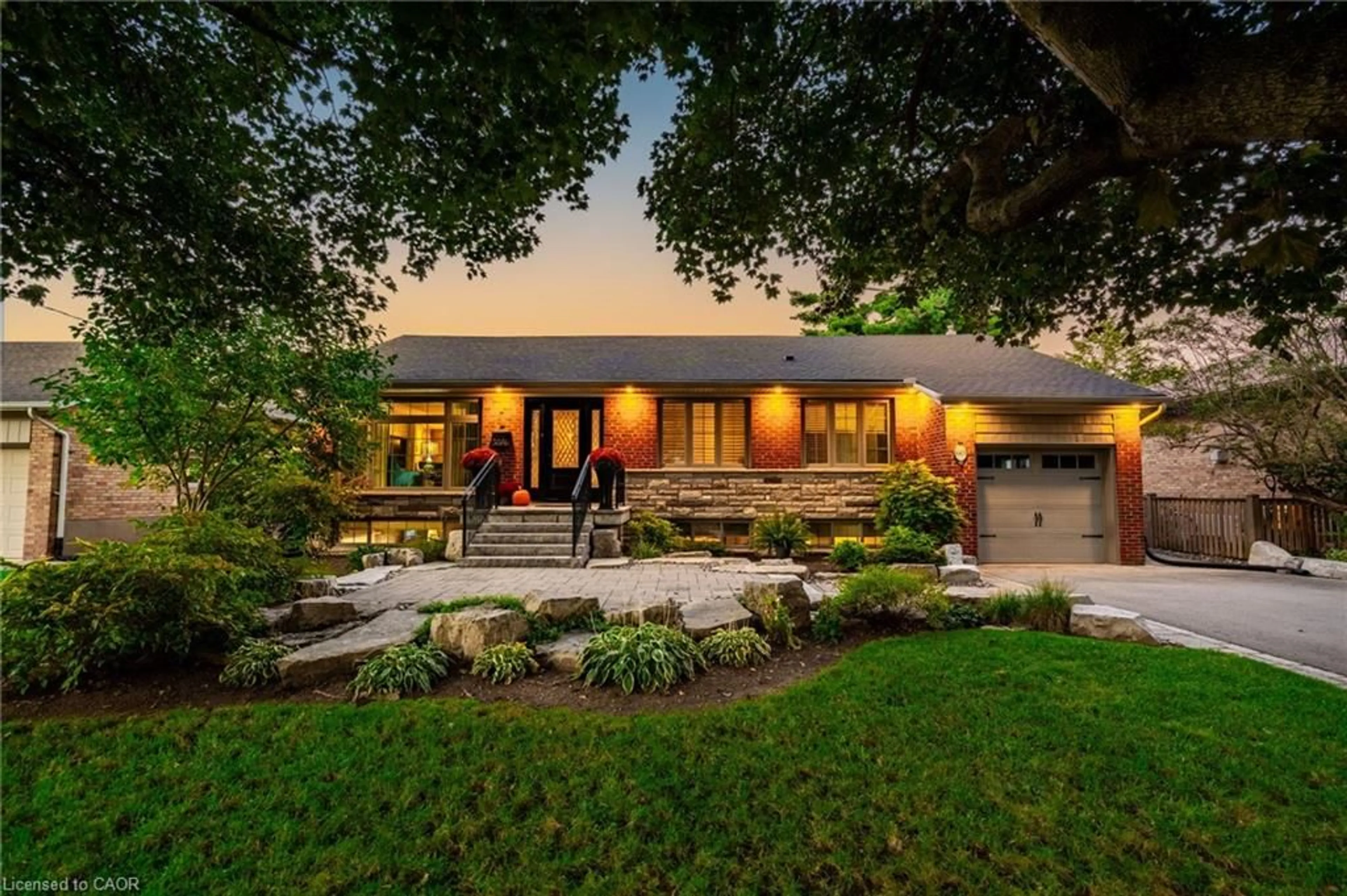 Unknown for 665 King Rd, Burlington Ontario L7T 3K5