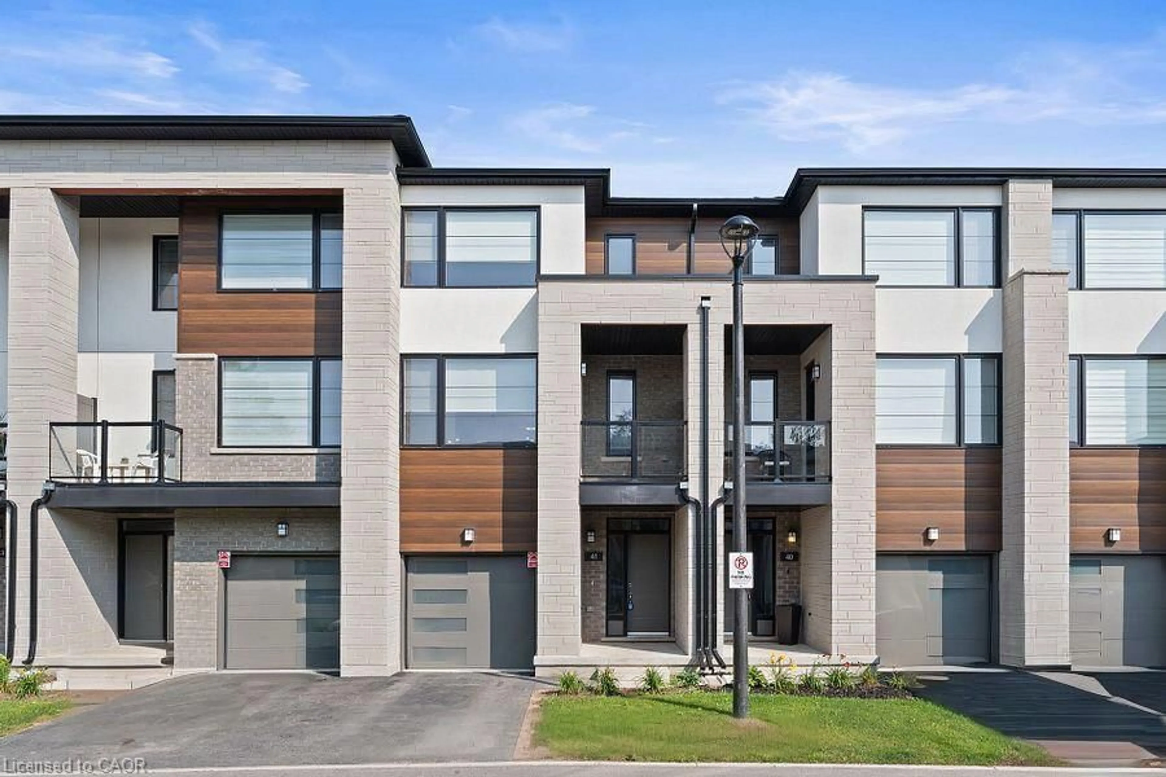 Home with brick exterior material, street for 350 River Road Rd #41, Cambridge Ontario N3C 2B7