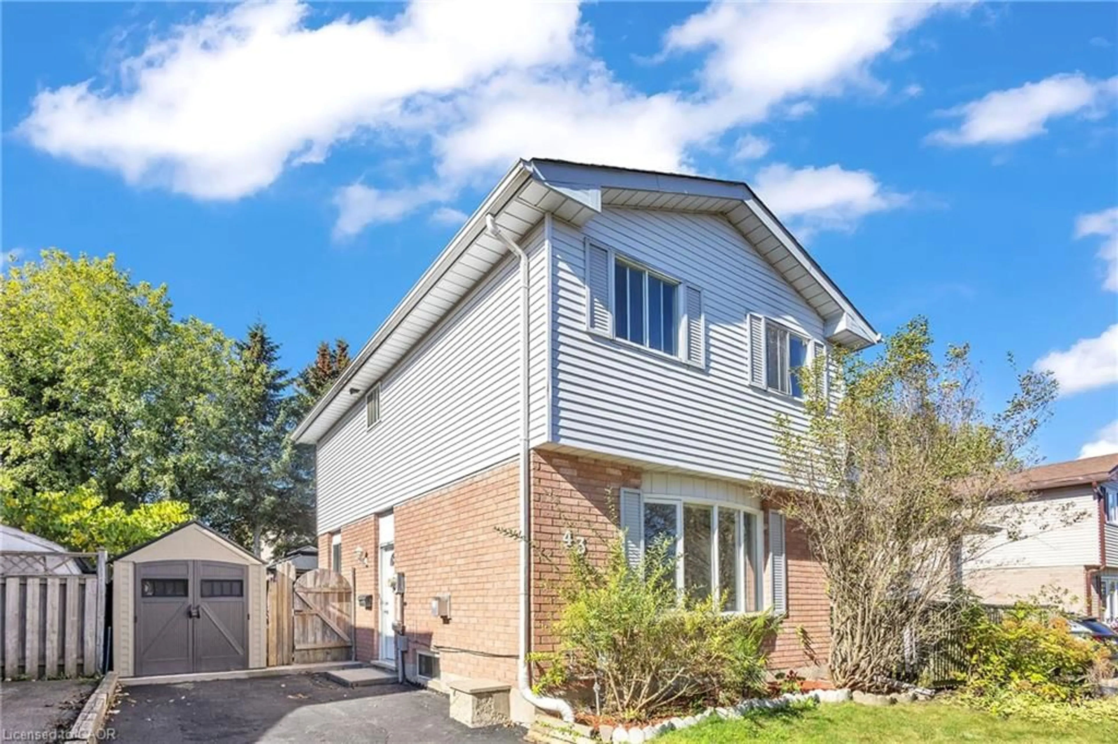 Home with brick exterior material, street for 43 Connelly Dr, Kitchener Ontario N2N 2T7