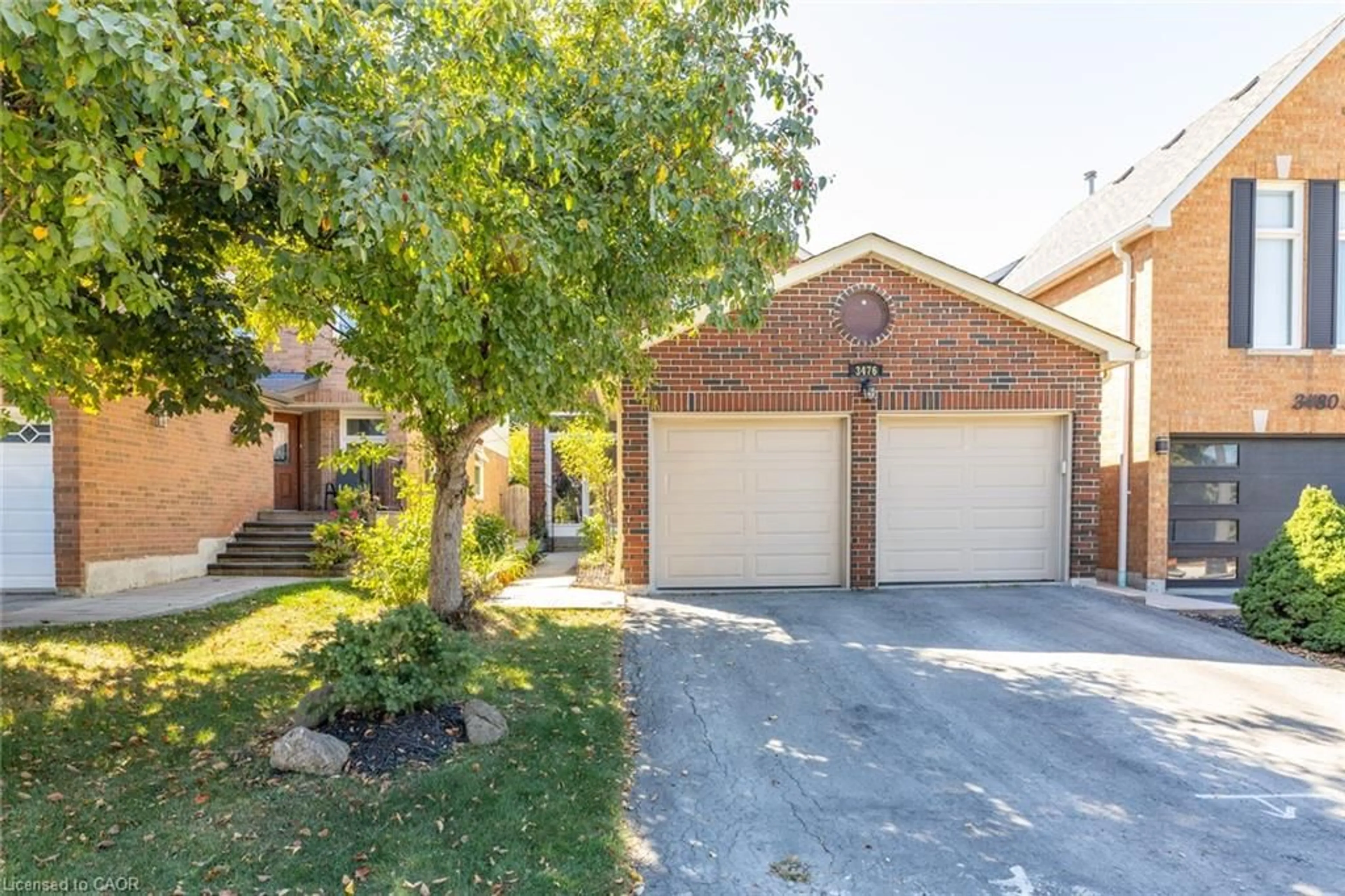Home with brick exterior material, street for 3476 Ingram Rd, Mississauga Ontario L5L 4M7