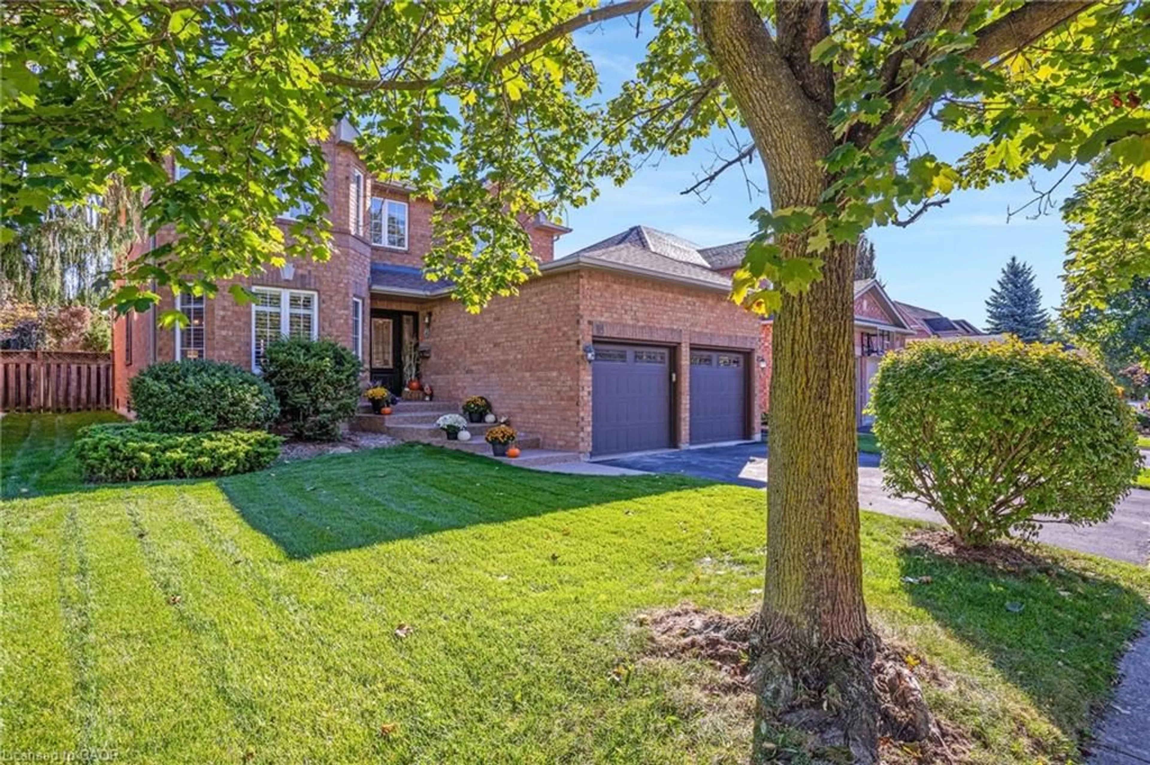 Home with brick exterior material, street for 16 Canning Cres, Cambridge Ontario N1T 1X2