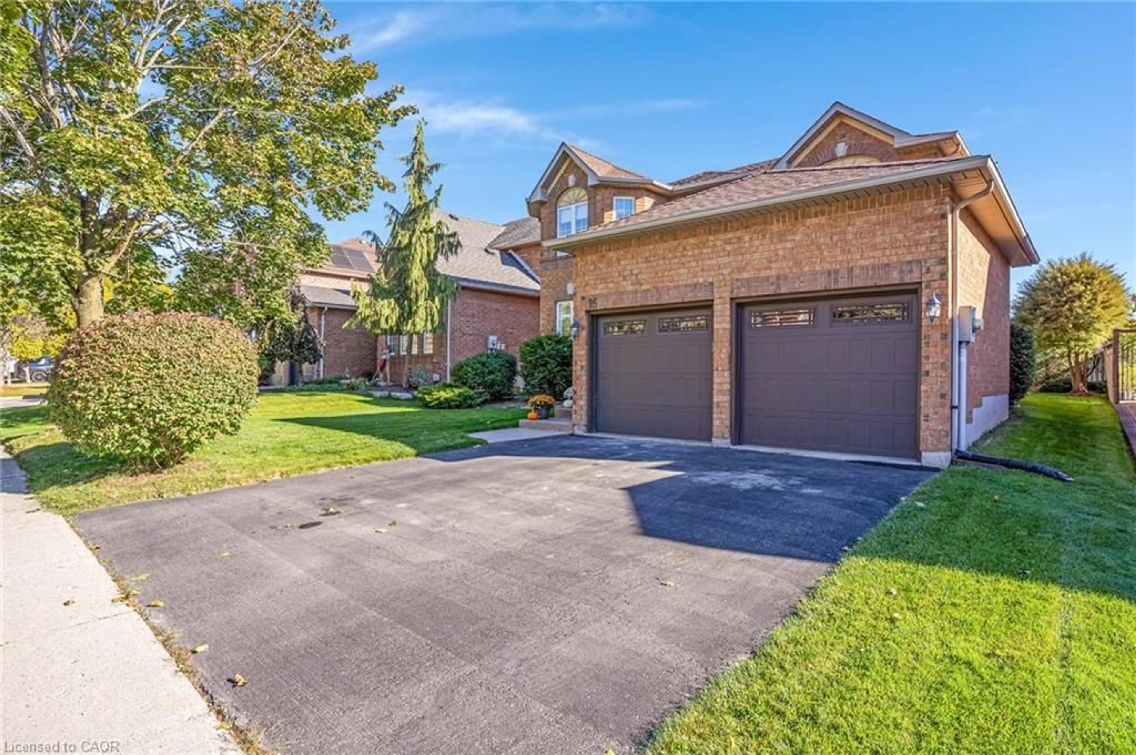 Home with brick exterior material, street for 16 Canning Cres, Cambridge Ontario N1T 1X2