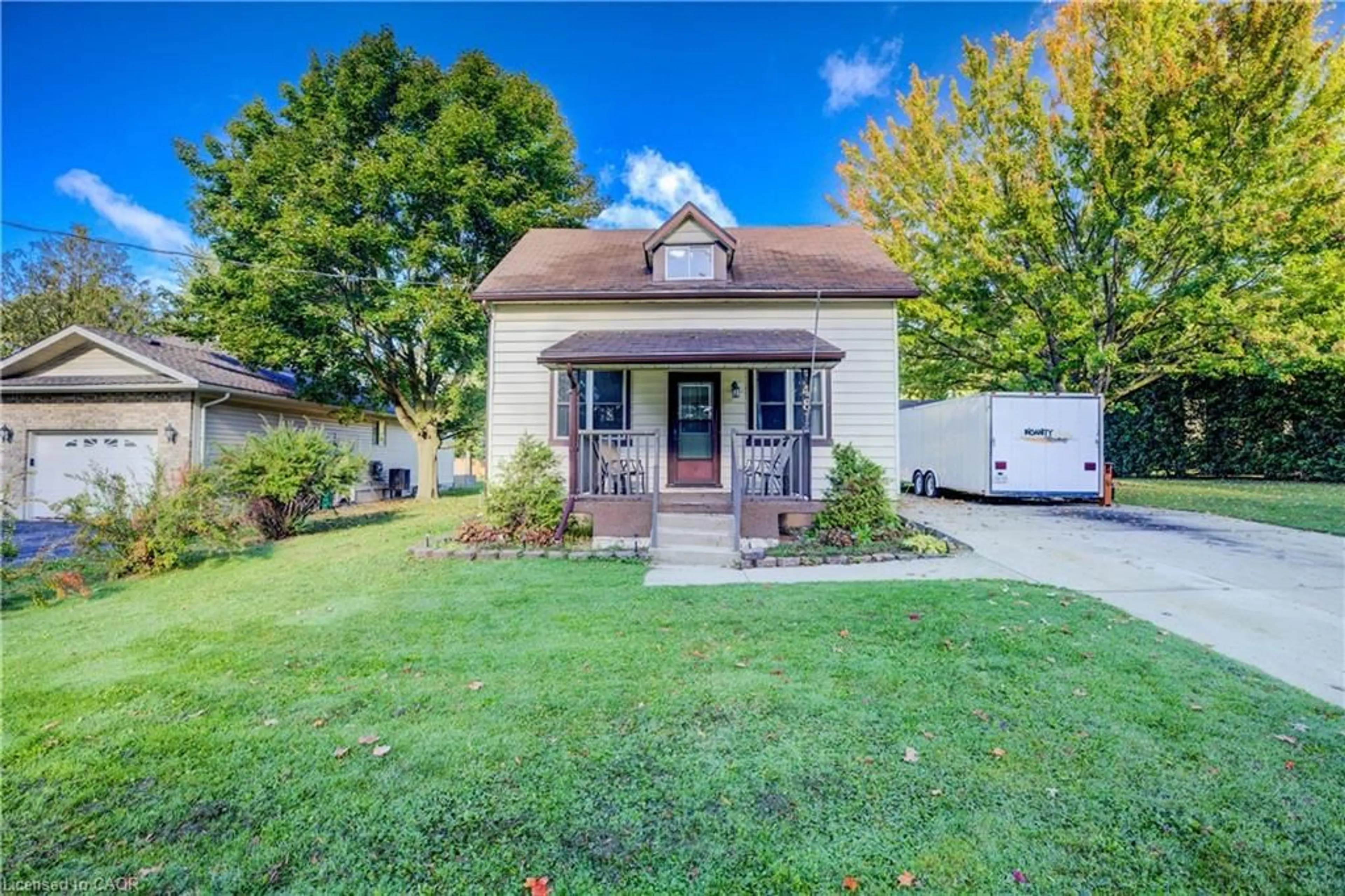 Unknown for 481 Birmingham St, Mount Forest Ontario N0G 2L1