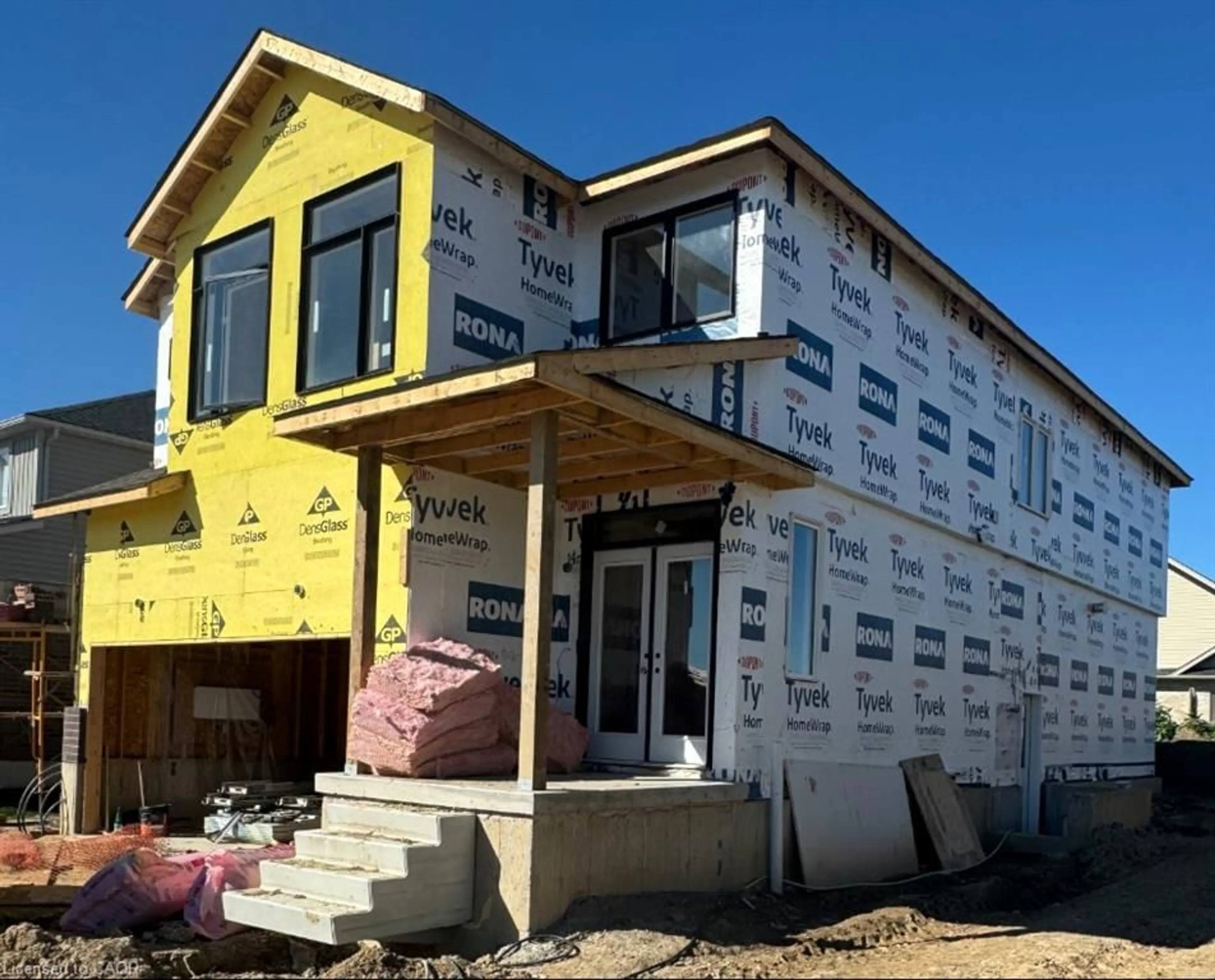 Home with vinyl exterior material, building for 123 Maple Street St, Drayton Ontario N0G 1P0