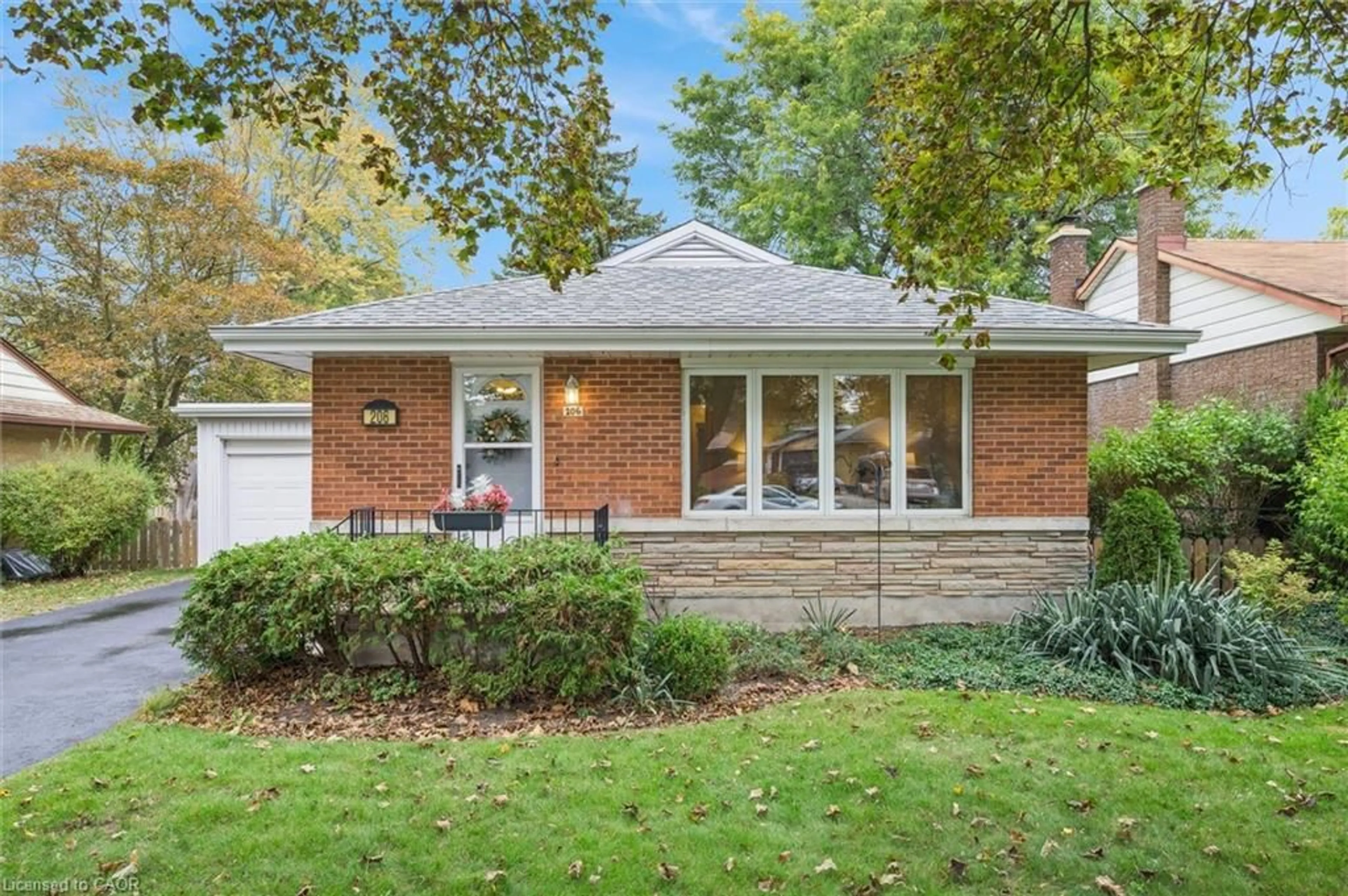 Home with brick exterior material, street for 206 Royal St, Waterloo Ontario N2J 2H9