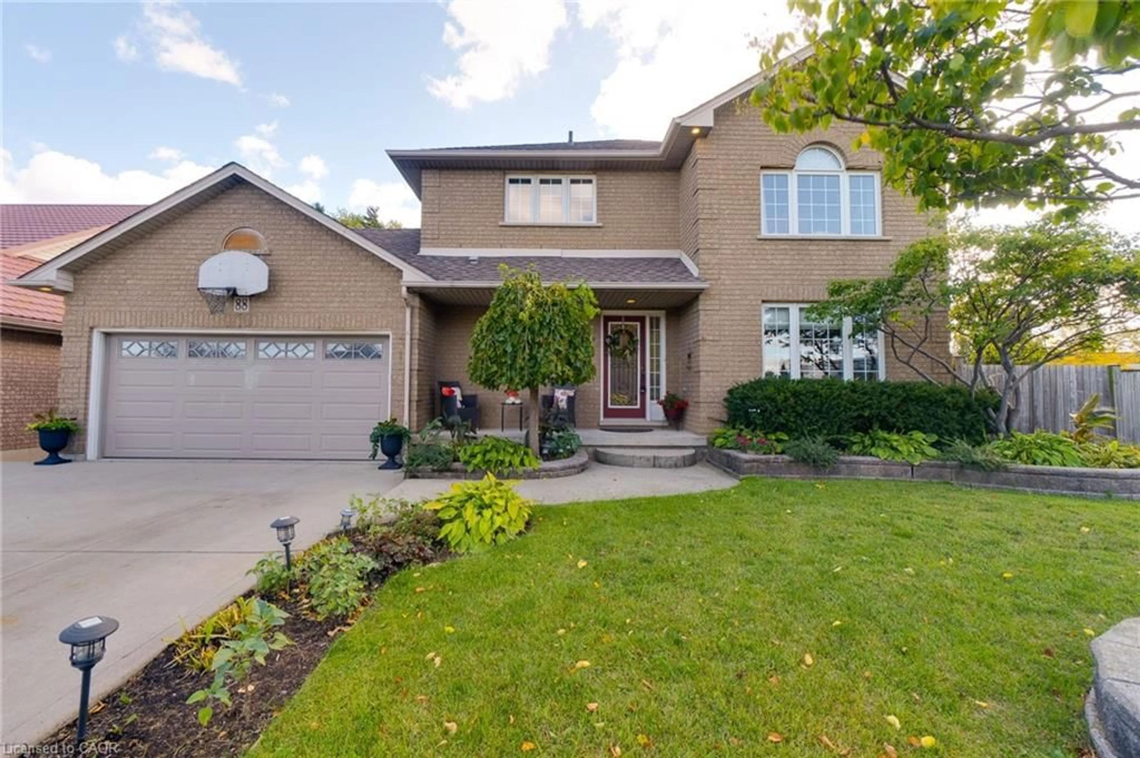 Unknown for 88 Republic Ave, Hamilton Ontario L9B 2G7