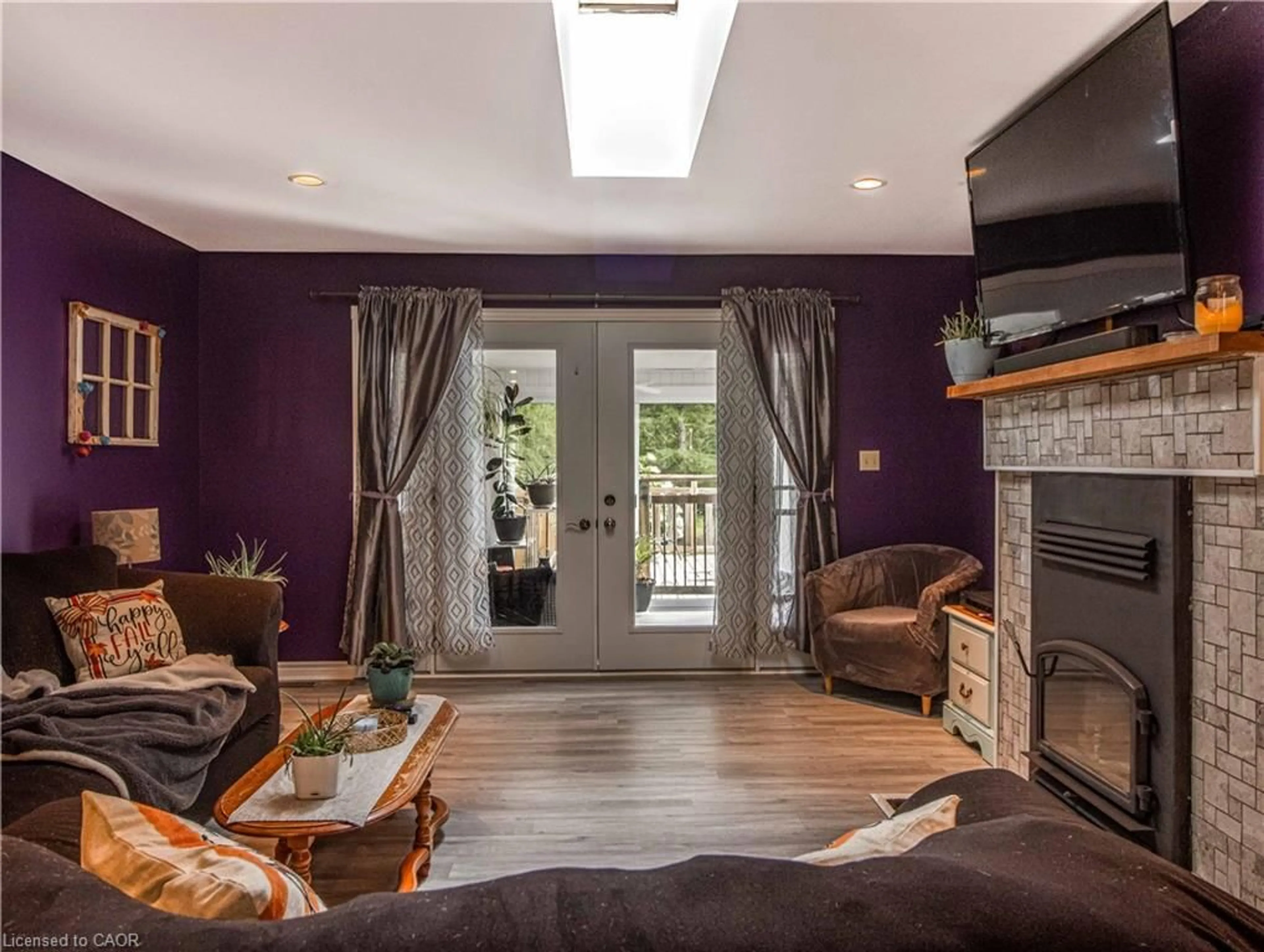 Living room with furniture, unknown for 1048 Norfolk County Rd 28, Frogmore Ontario N0E 1G0