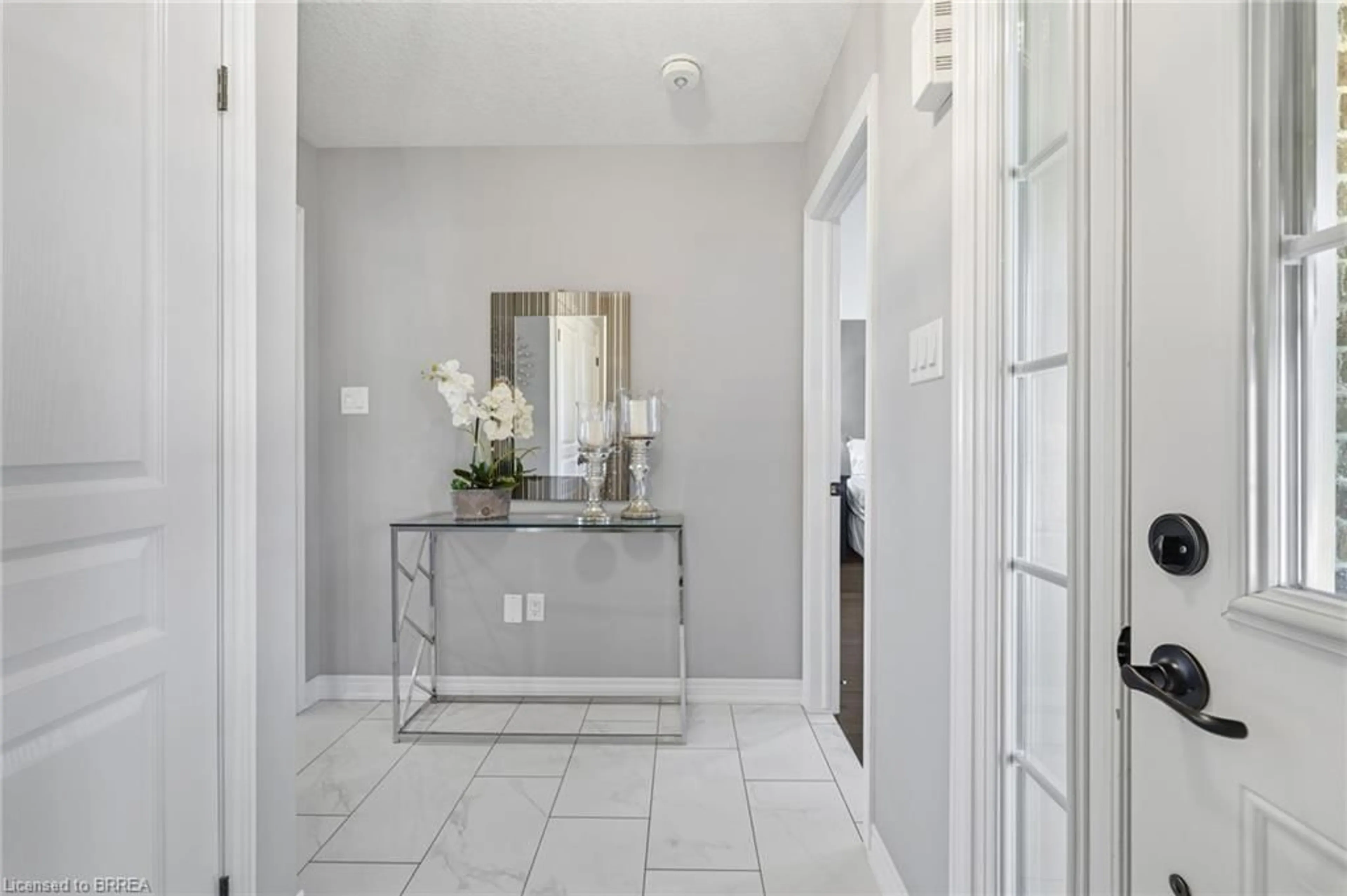 Indoor entryway for 261 Schooner Dr, Port Dover Ontario N0A 1N3