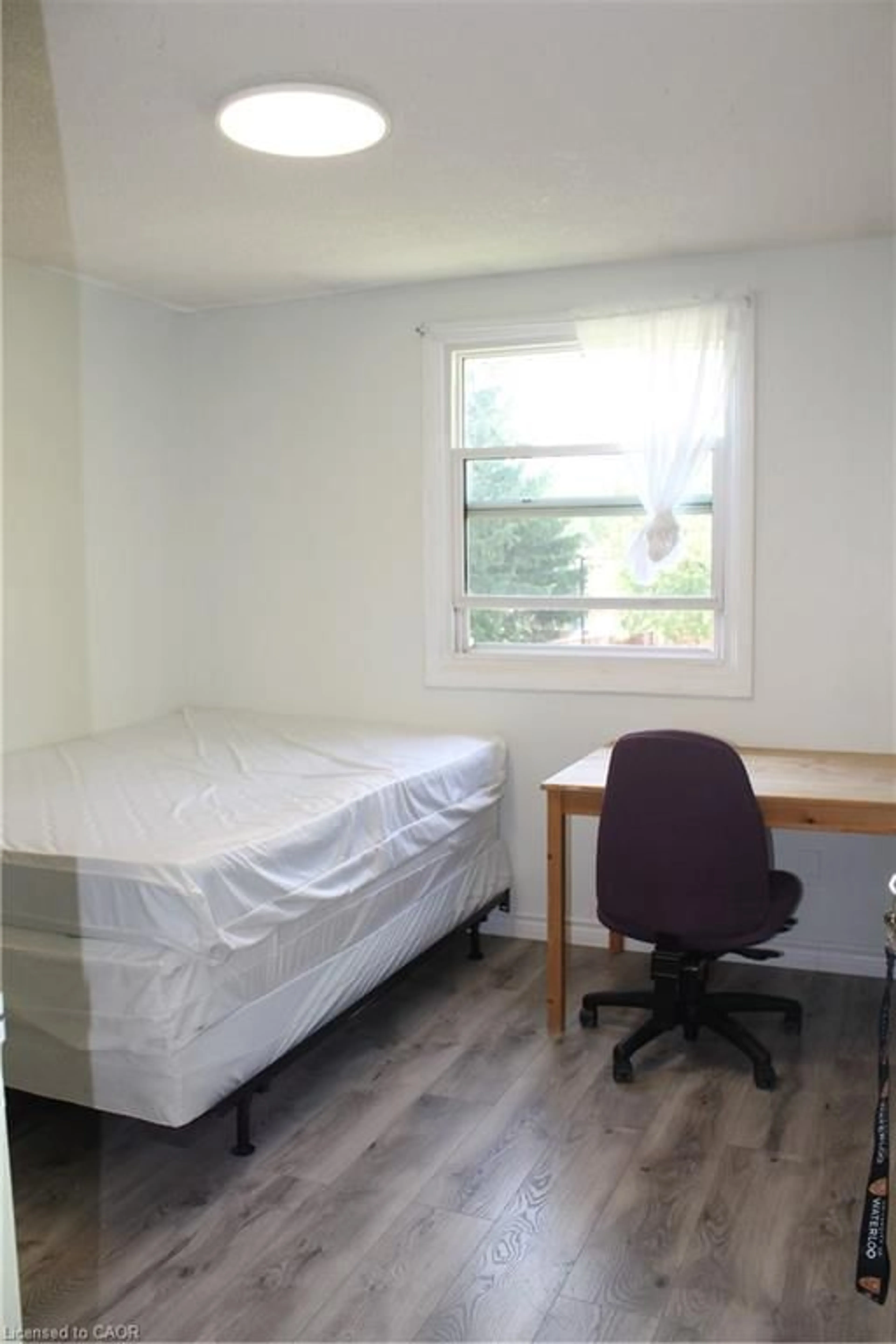 A pic of a room for 399 Keats Way #4, Waterloo Ontario N2L 5S7