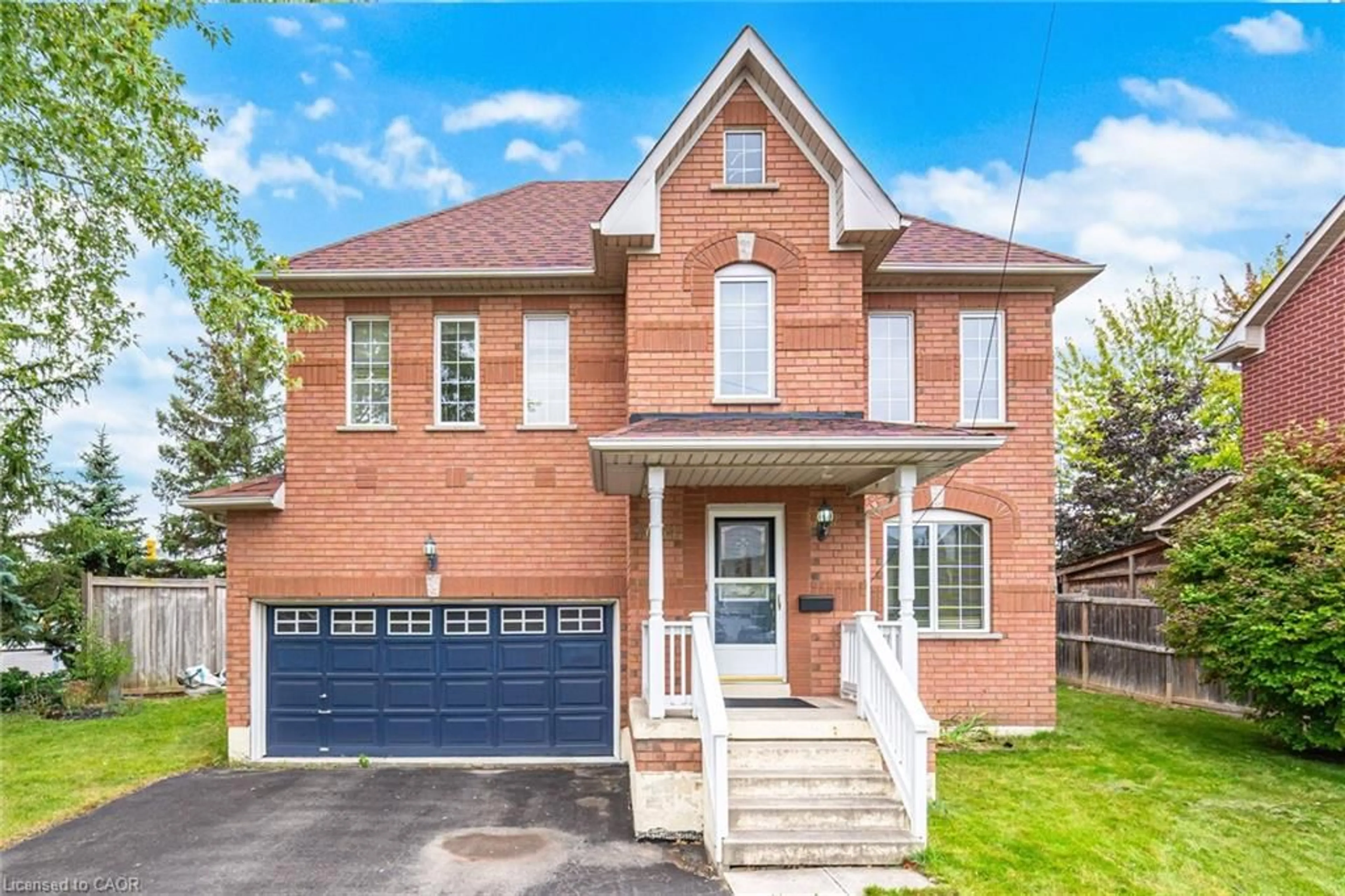 Home with brick exterior material, street for 7064 Walworth Crt, Mississauga Ontario L5N 7L4
