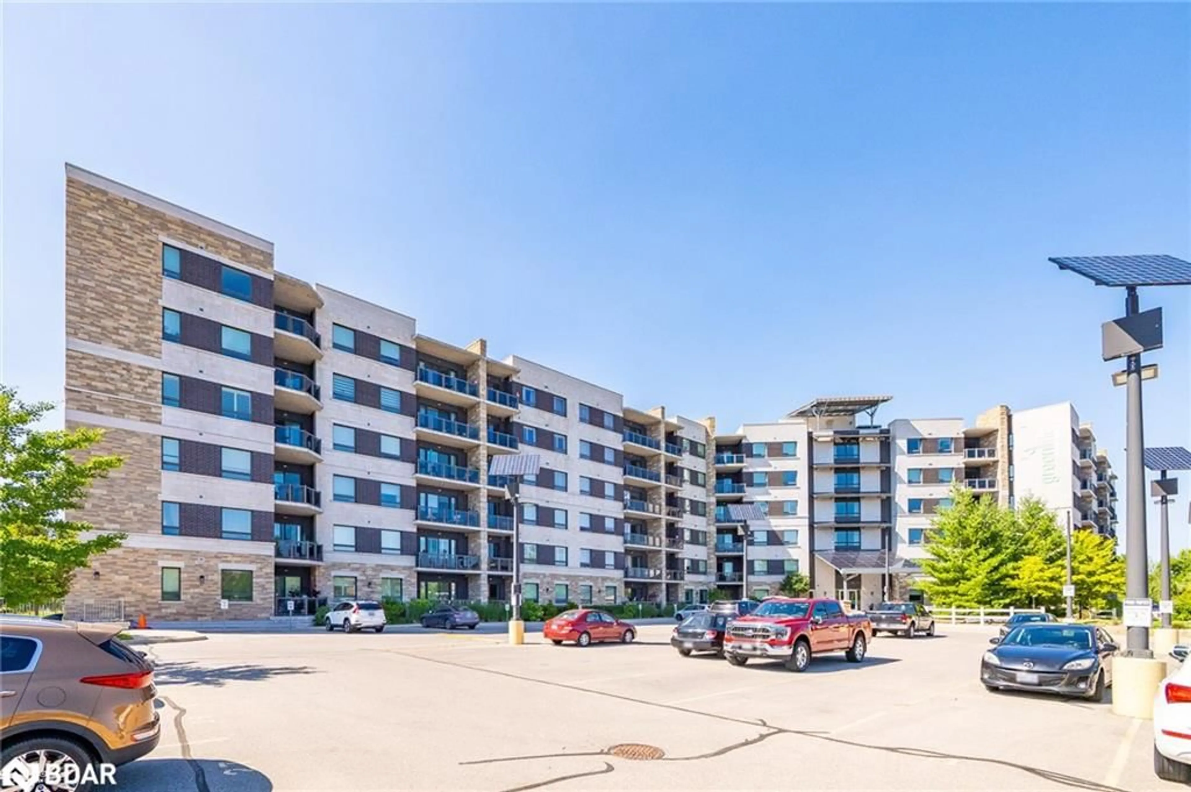 Unknown for 33 Whitmer St #112, Milton Ontario L9T 8P9