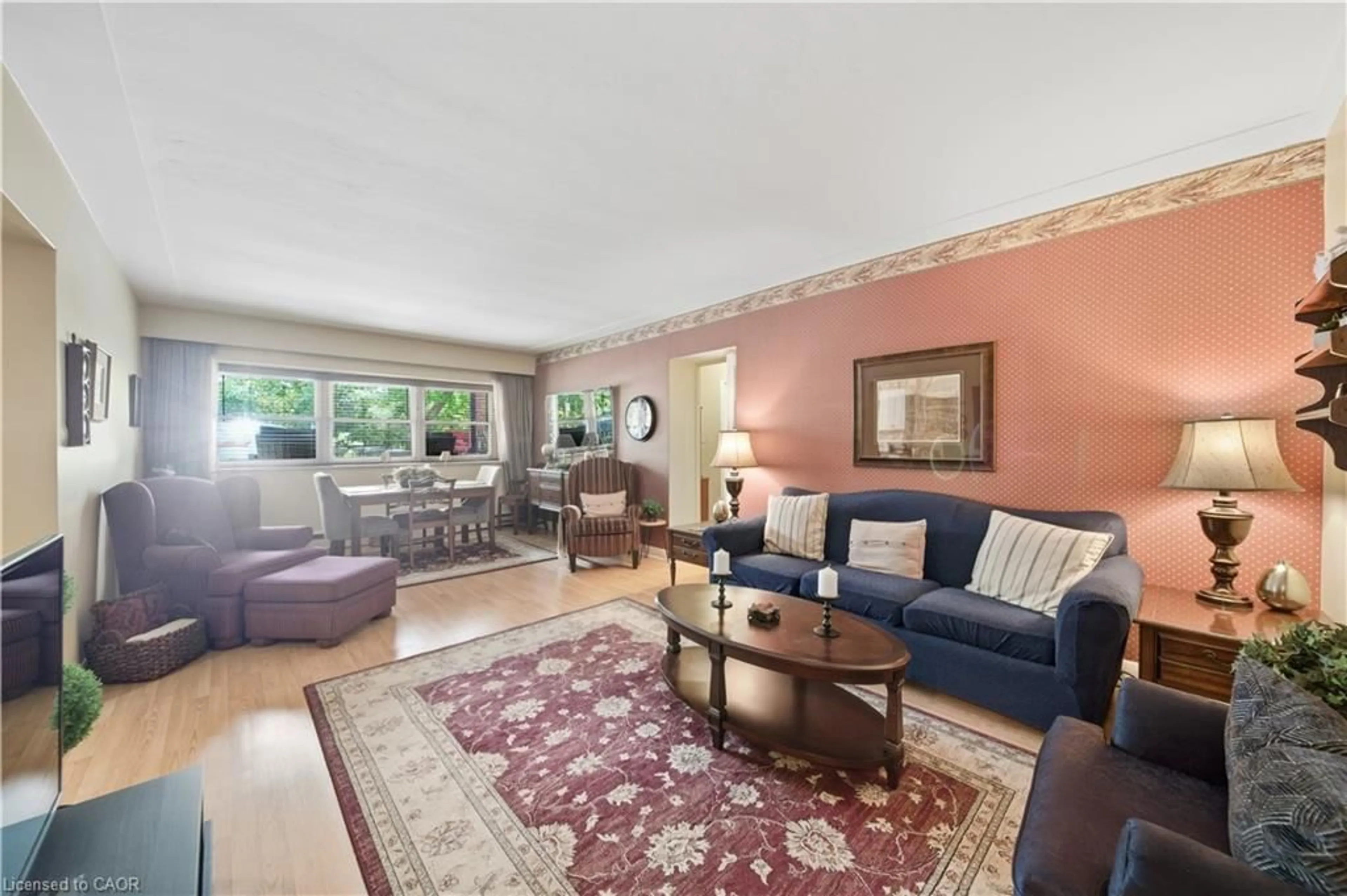 Living room with furniture, unknown for 9 Grant Blvd #102, Dundas Ontario L9H 4L5