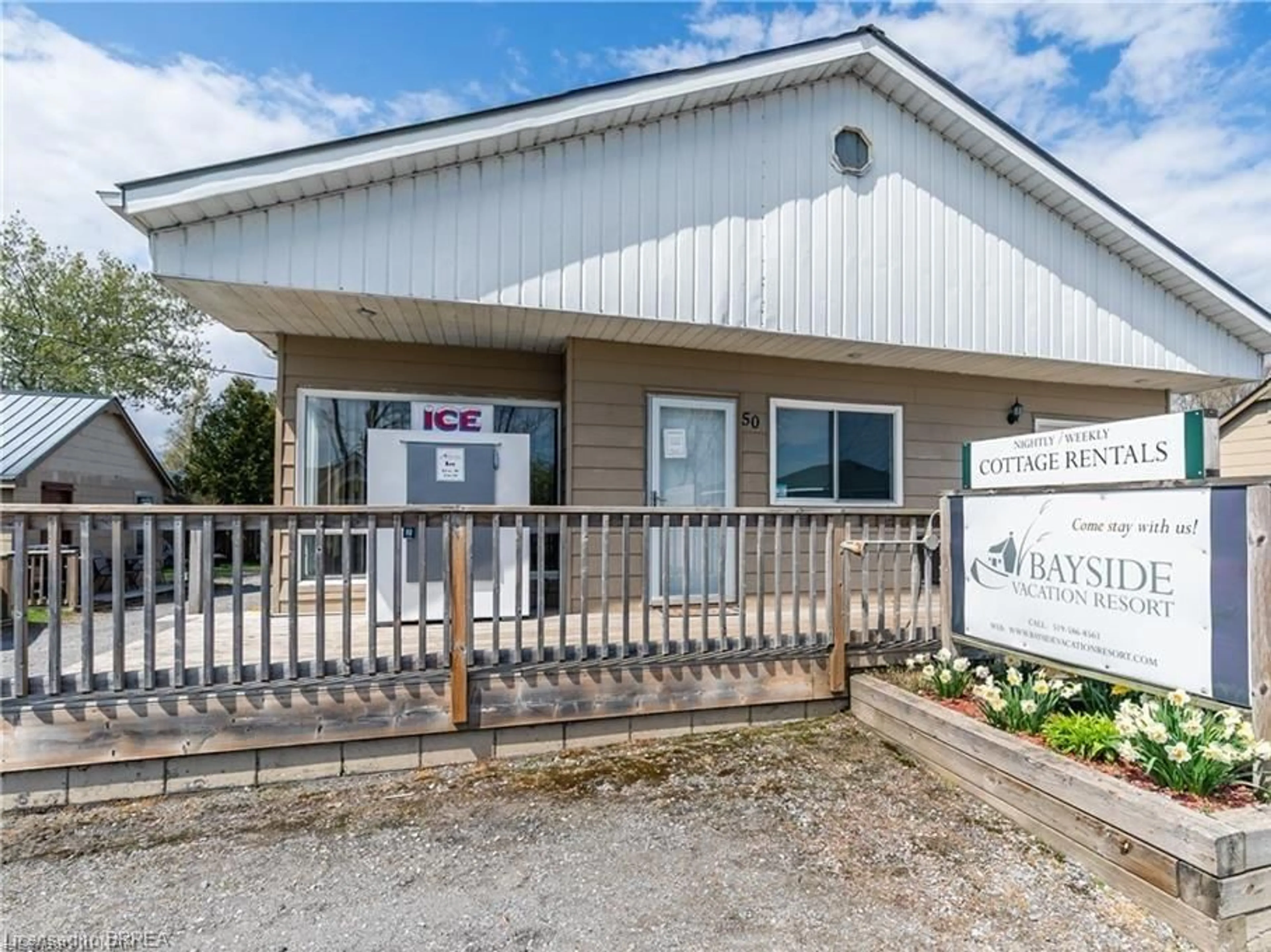 Unknown for 48-50 Erie Blvd, Long Point Ontario N0E 1M0