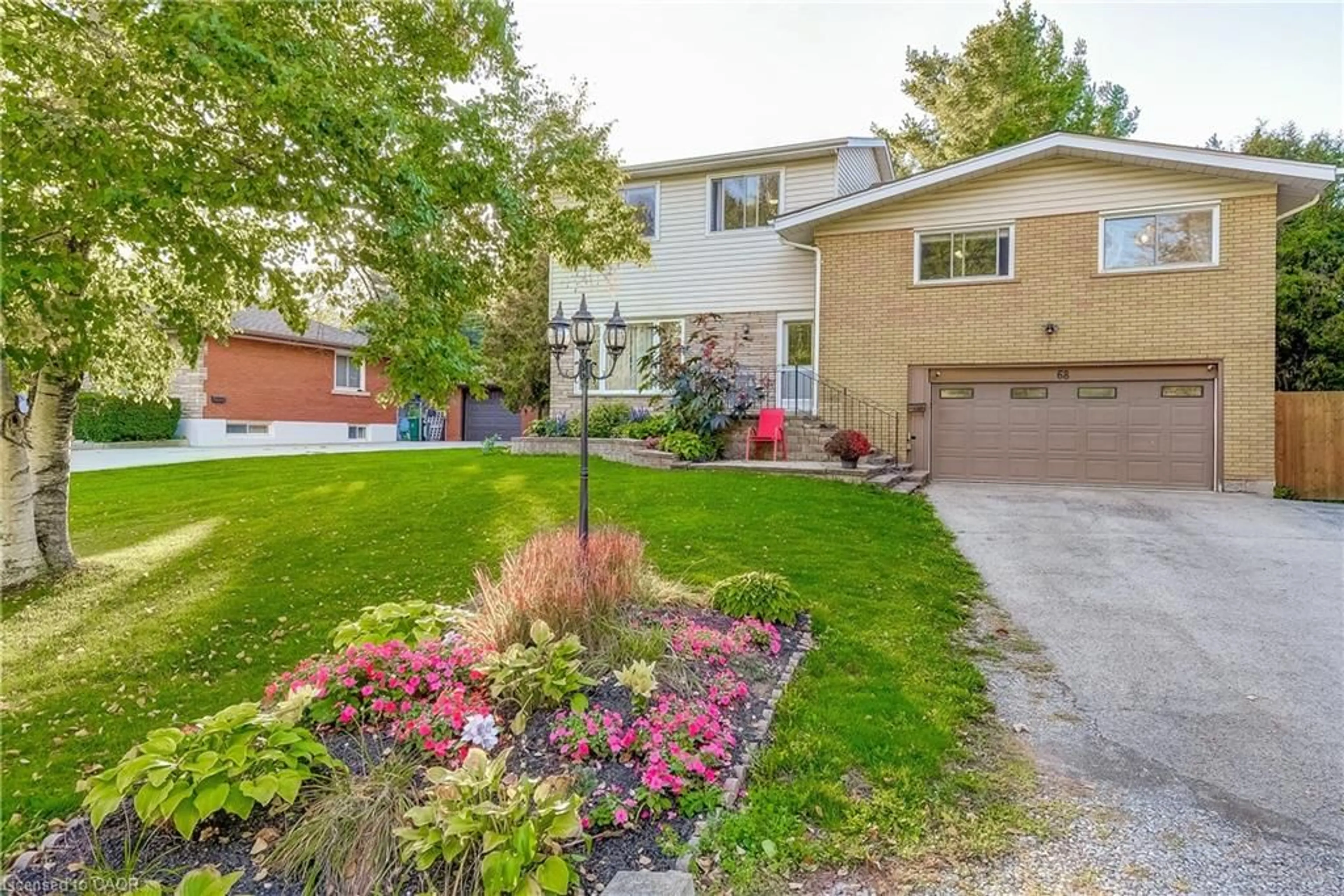 Unknown for 68 Aldercrest Ave, Hamilton Ontario L9B 1L4