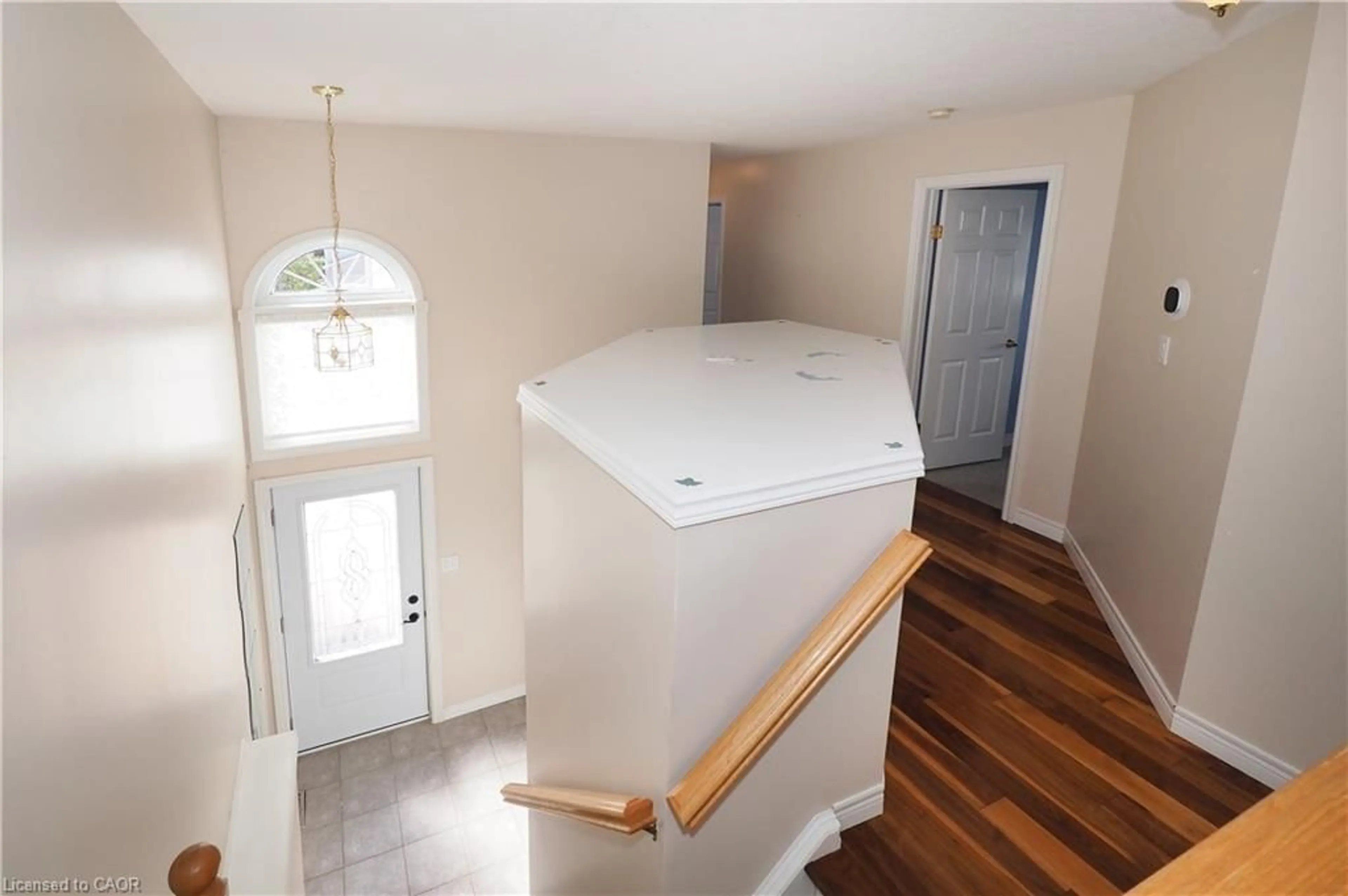 Unknown for 324 Keewatin Ave, Kitchener Ontario N2B 3W6