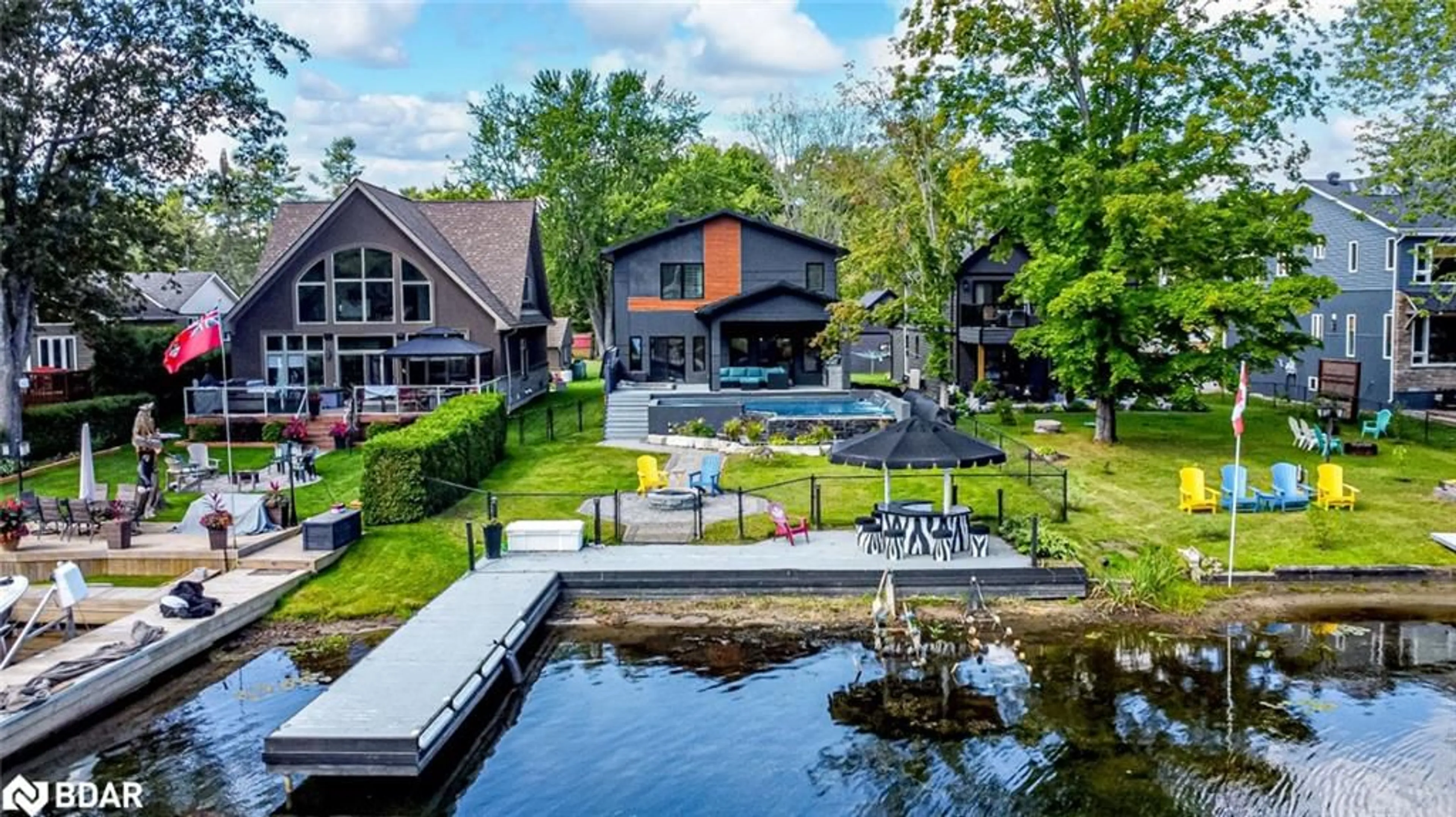 A pic from outside/outdoor area/front of a property/back of a property/a pic from drone, water/lake/river/ocean view for 1657 Peninsula Point Rd, Severn Ontario P0E 1N0