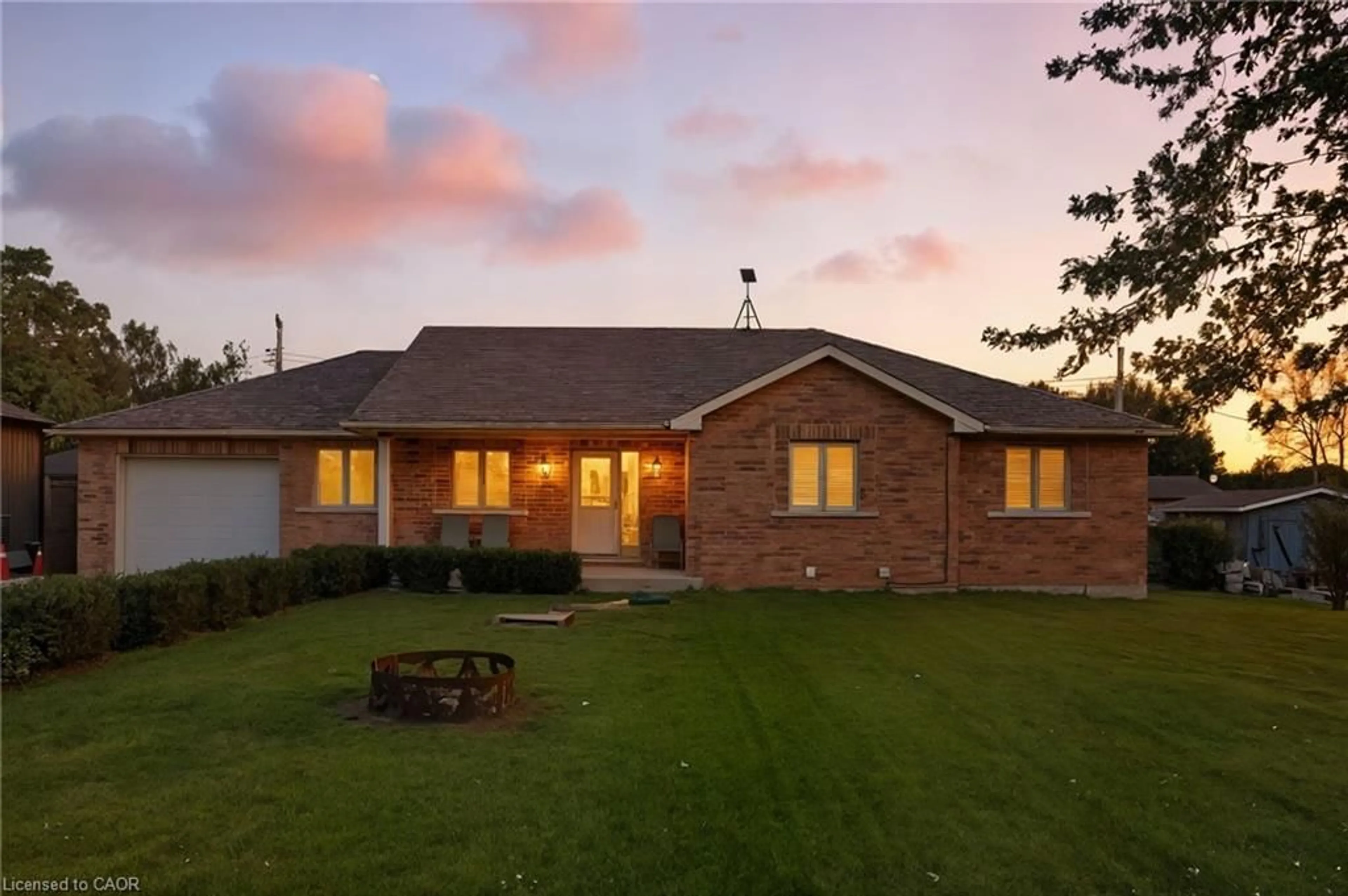 Unknown for 29 Lakeview Lane, Selkirk Ontario N0A 1P0