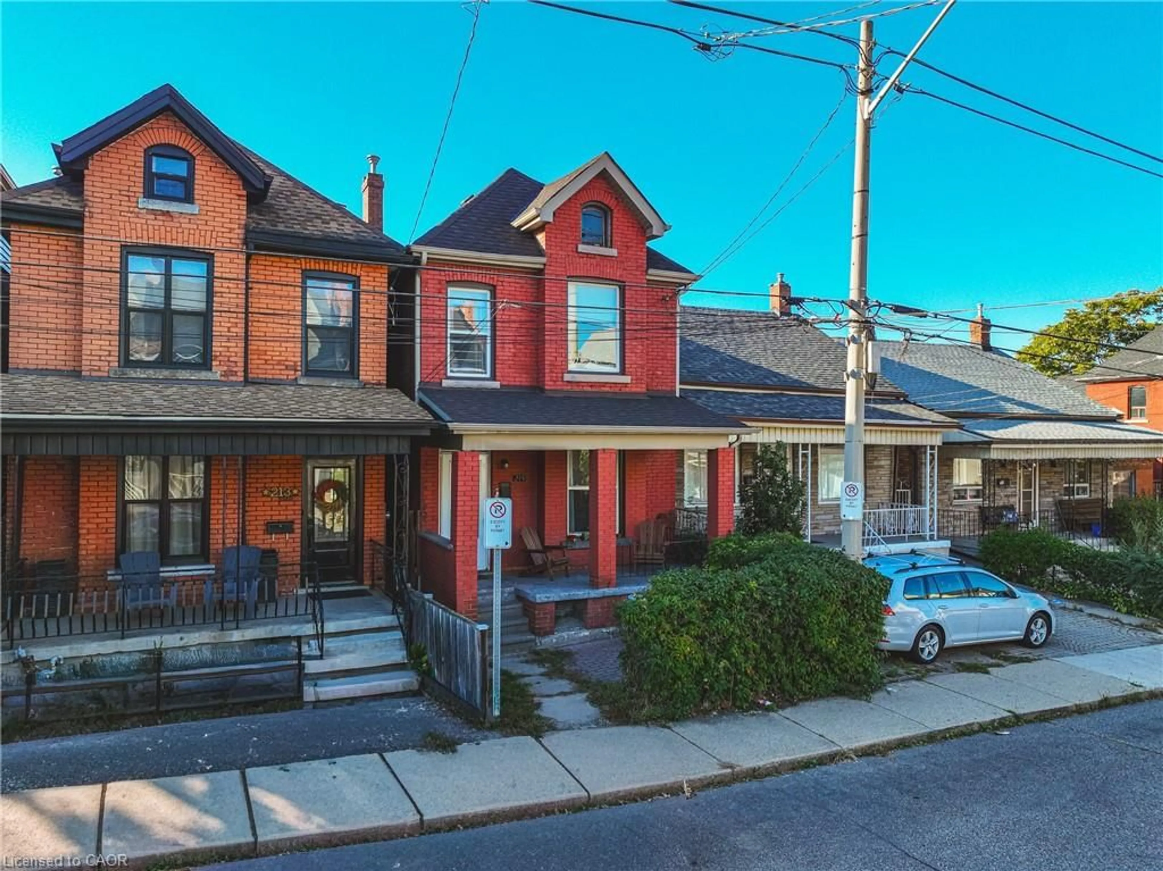 Home with brick exterior material, street for 215 Mary St, Hamilton Ontario L8L 4W2