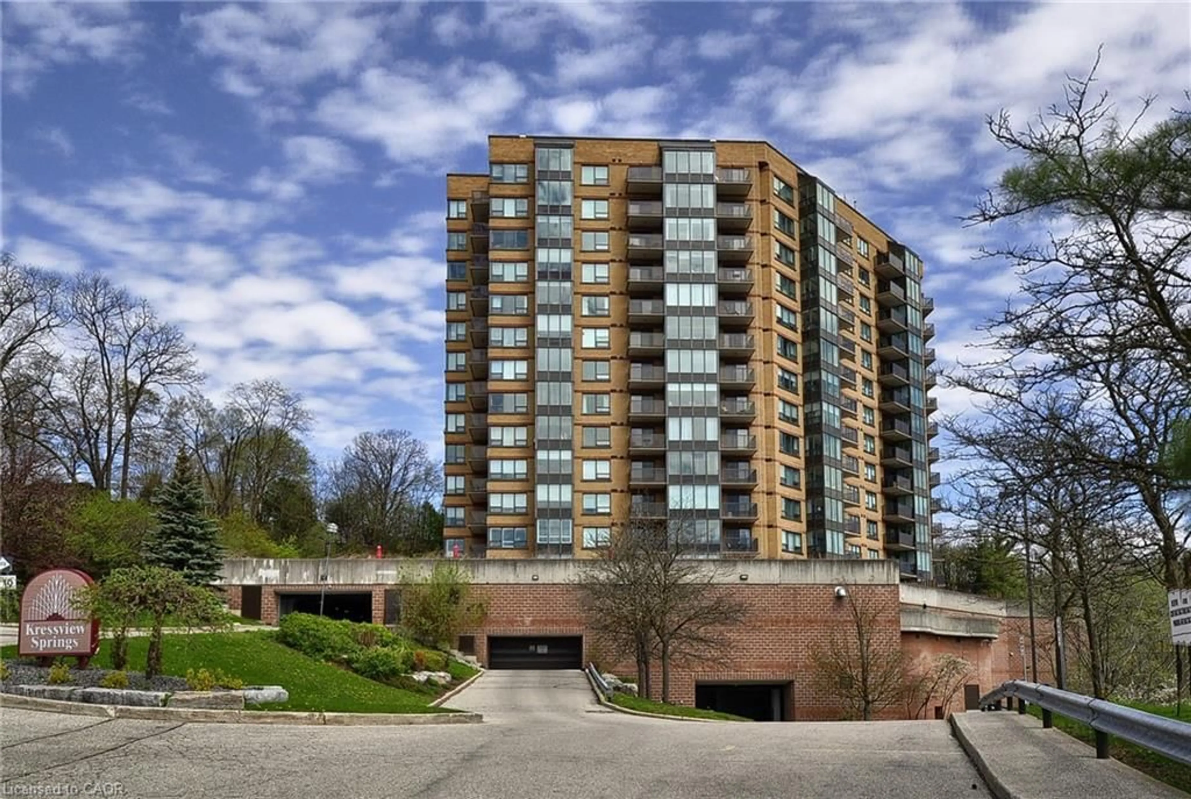 Unknown for 237 King St #1210, Cambridge Ontario N3H 5L2