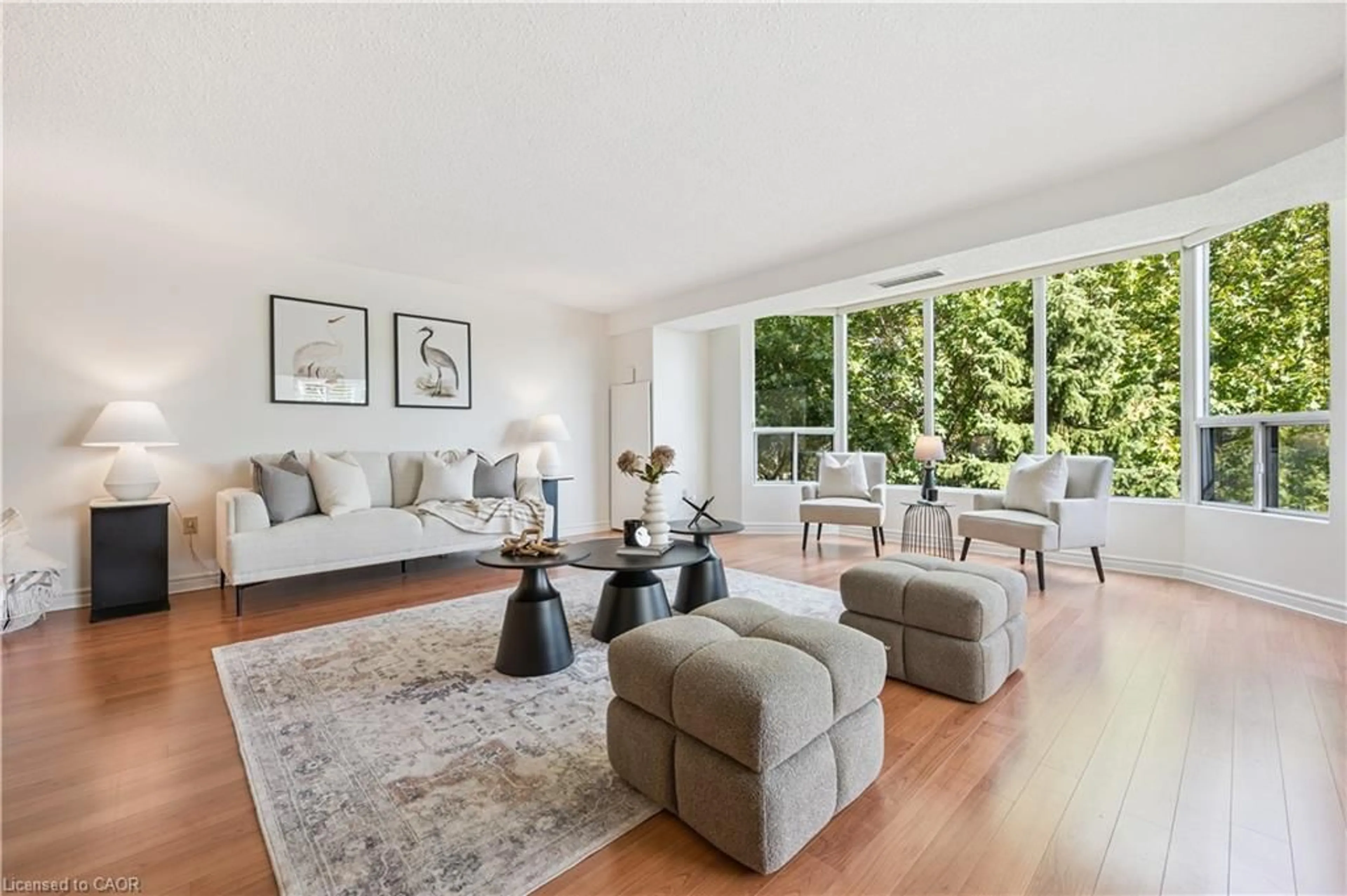 Living room with furniture, unknown for 2121 Lakeshore Rd #401, Burlington Ontario L7R 1C9