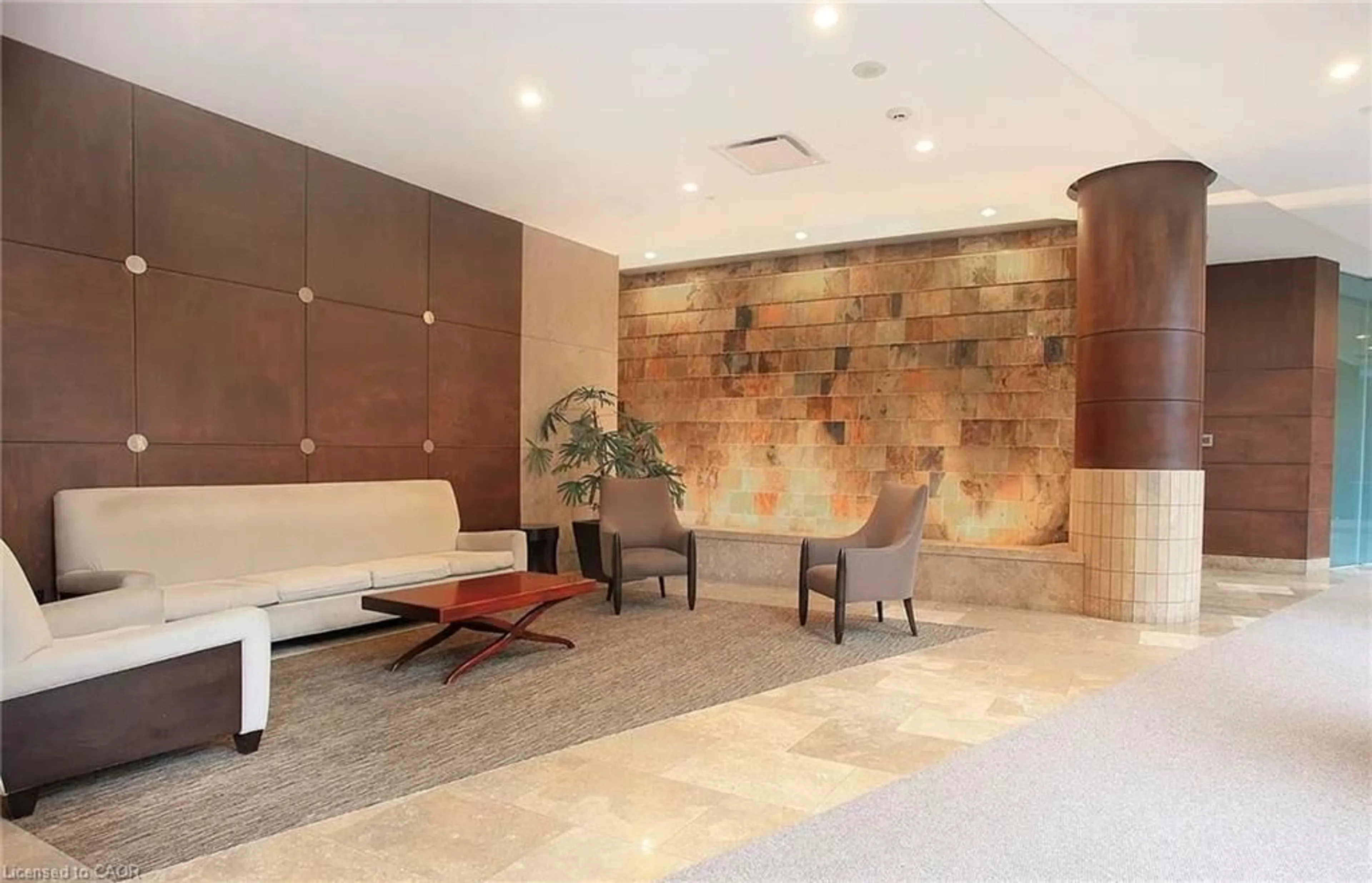 Lobby for 15 Northtown Way #1222, Toronto Ontario M2N 7L4
