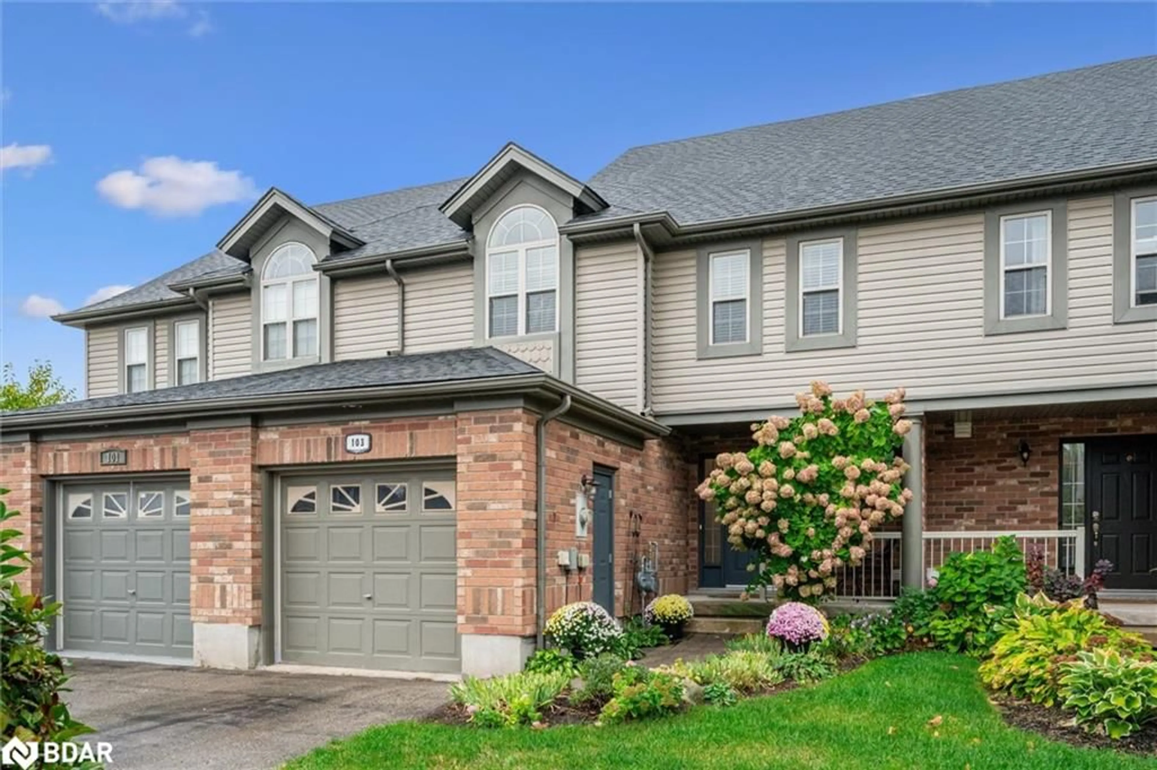 Home with brick exterior material, street for 103 Northcliff Cres, Cambridge Ontario M3C 4M7