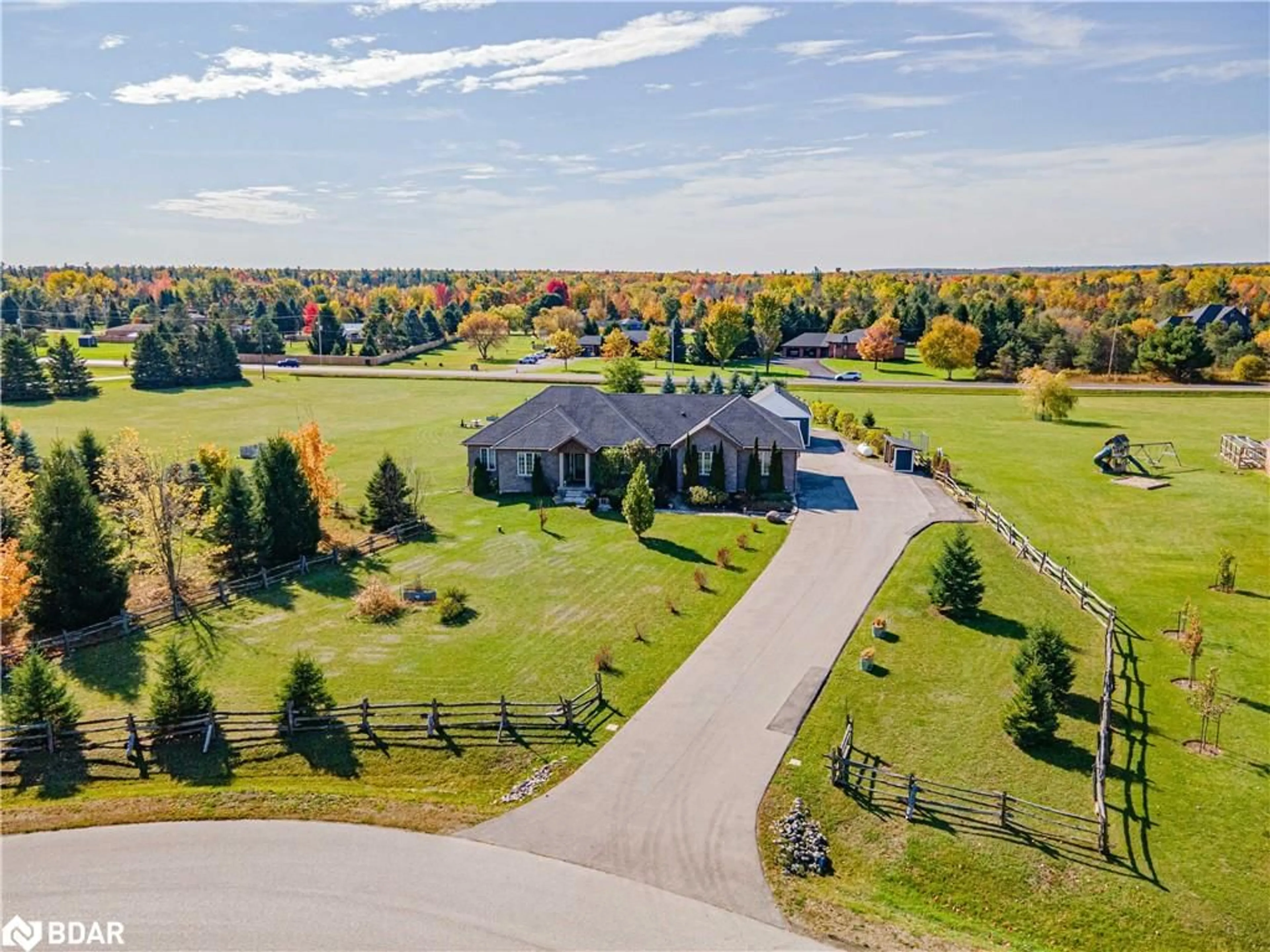 A pic from outside/outdoor area/front of a property/back of a property/a pic from drone, unknown for 2 Harry Parker Pl, Everett Ontario L0M 1J0