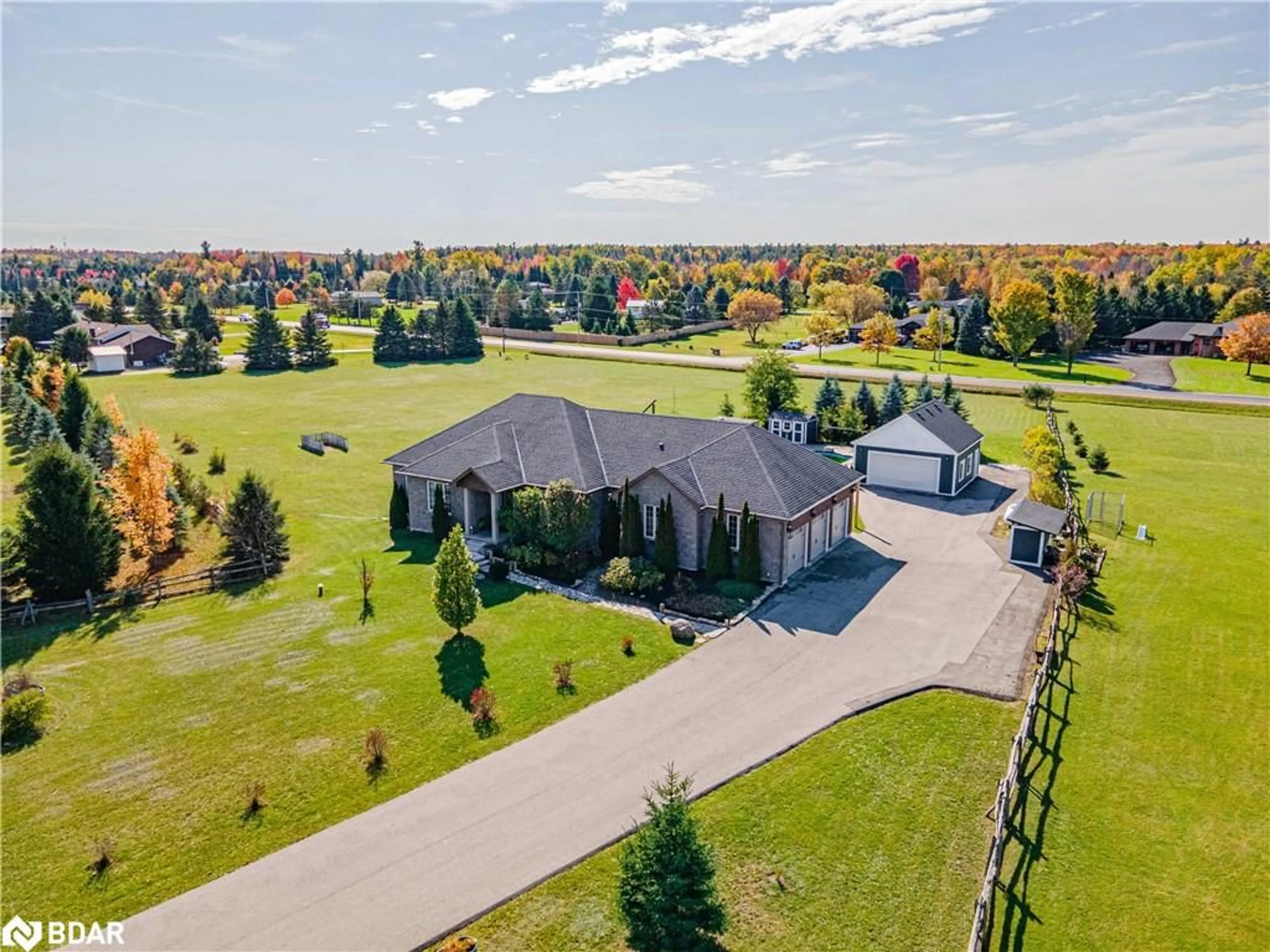 A pic from outside/outdoor area/front of a property/back of a property/a pic from drone, street for 2 Harry Parker Pl, Everett Ontario L0M 1J0