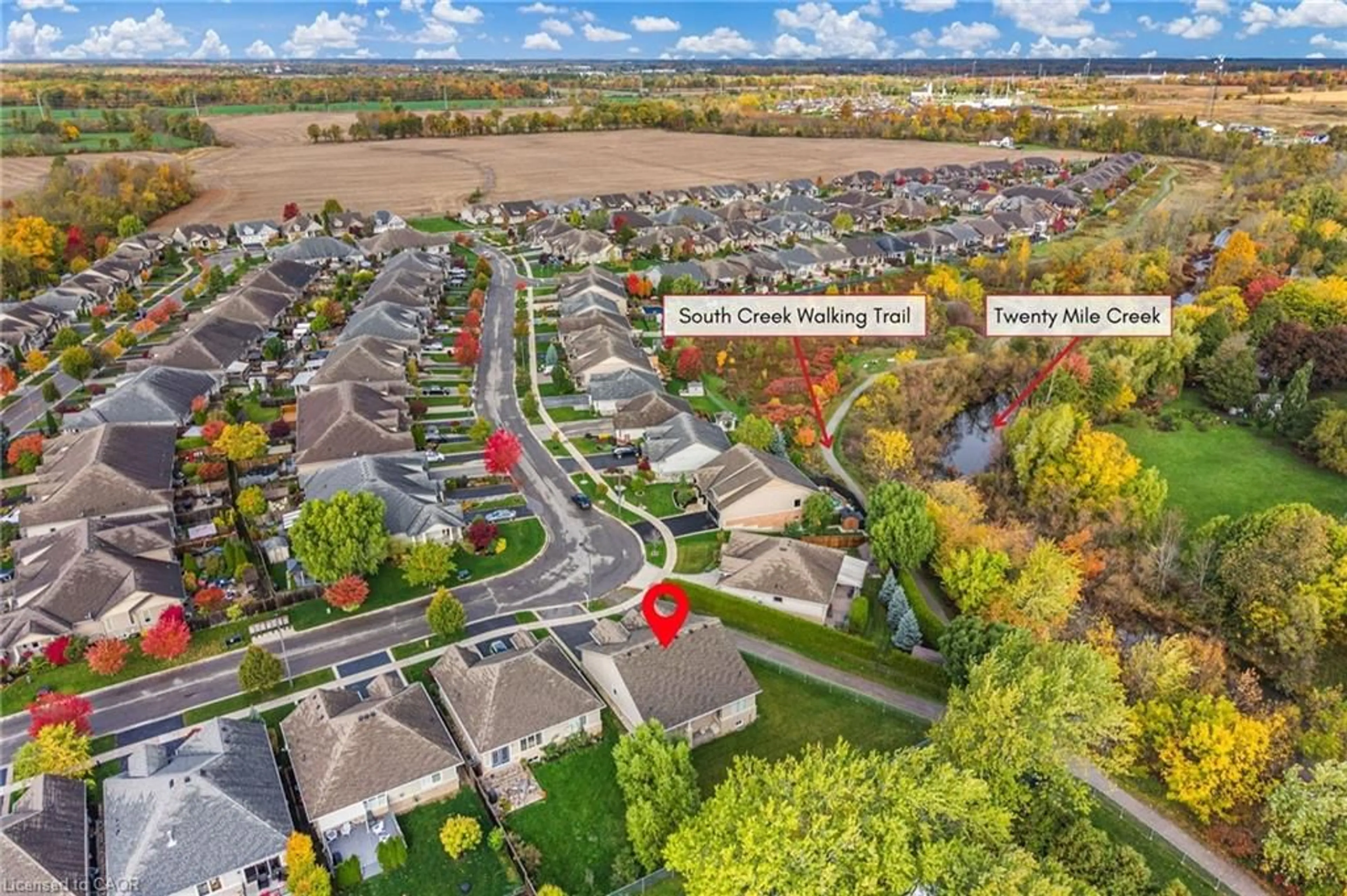 A pic from outside/outdoor area/front of a property/back of a property/a pic from drone, unknown for 5 Oakdale Blvd, Smithville Ontario L0R 2A0