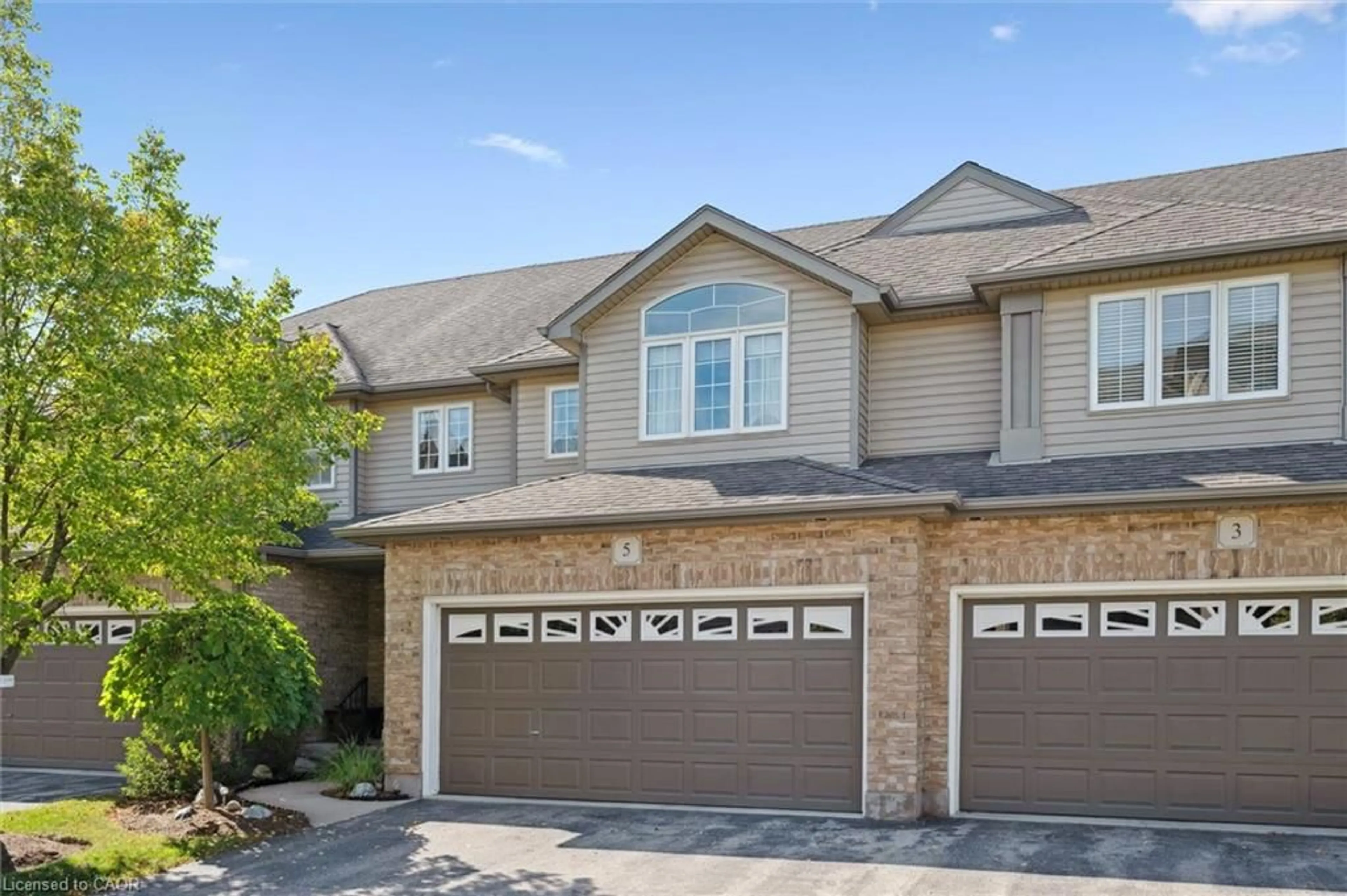 Home with brick exterior material, street for 255 Summerfield Dr #5, Guelph Ontario N1L 0E1