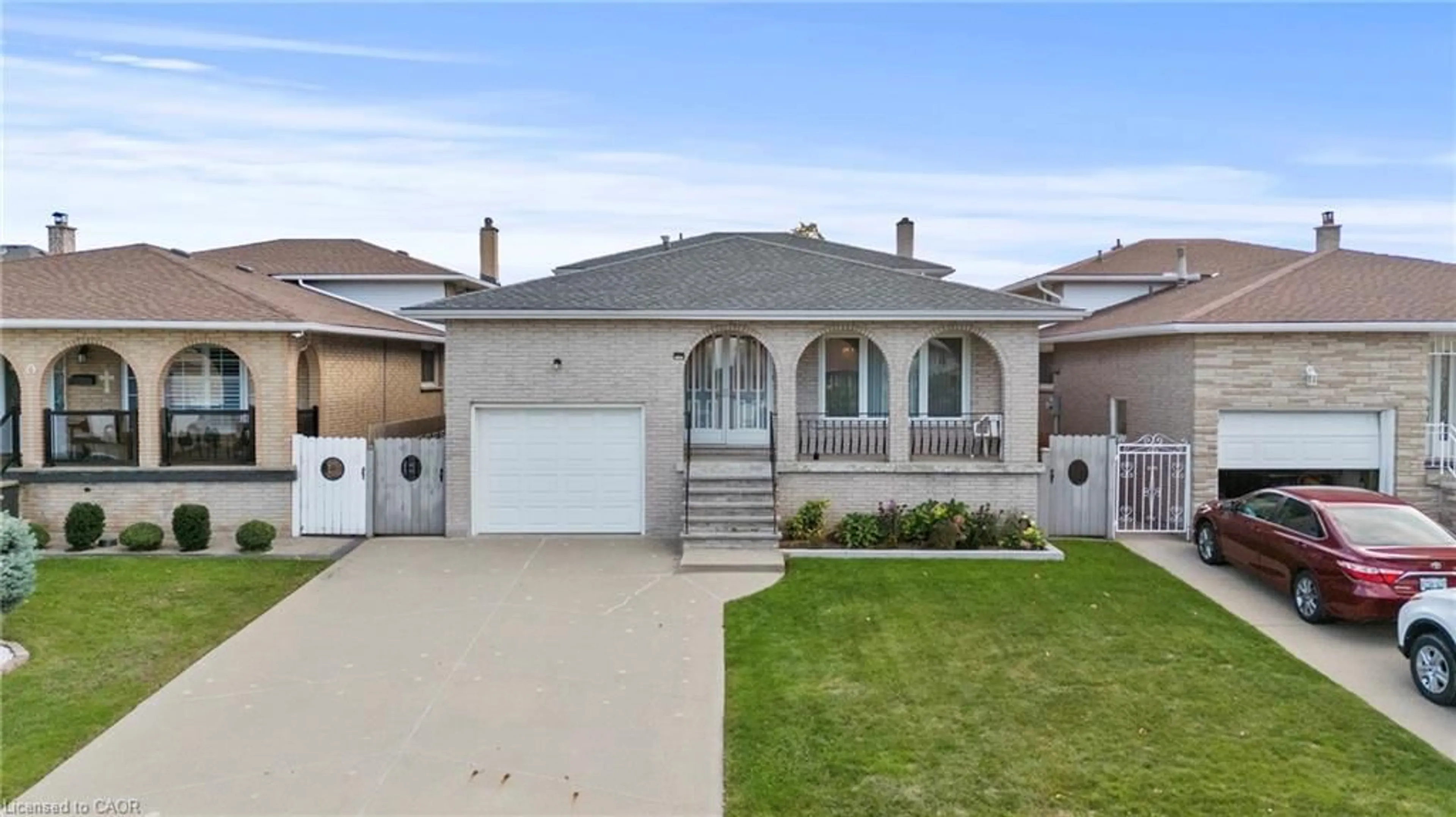 Home with vinyl exterior material, street for 48 Village Dr, Hamilton Ontario L8E 3N1