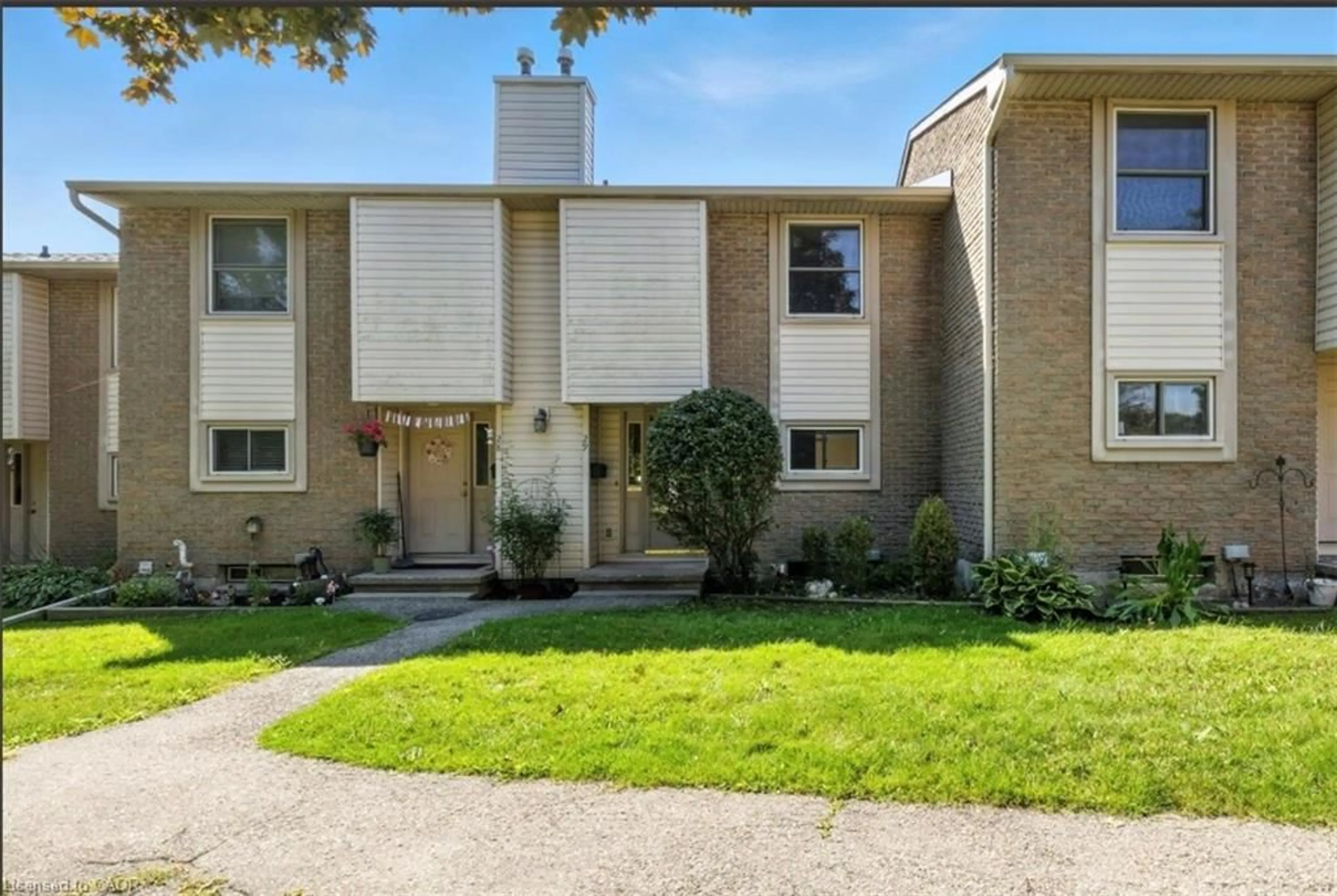 Unknown for 11 Grand River Blvd #29, Kitchener Ontario N2A 2T2
