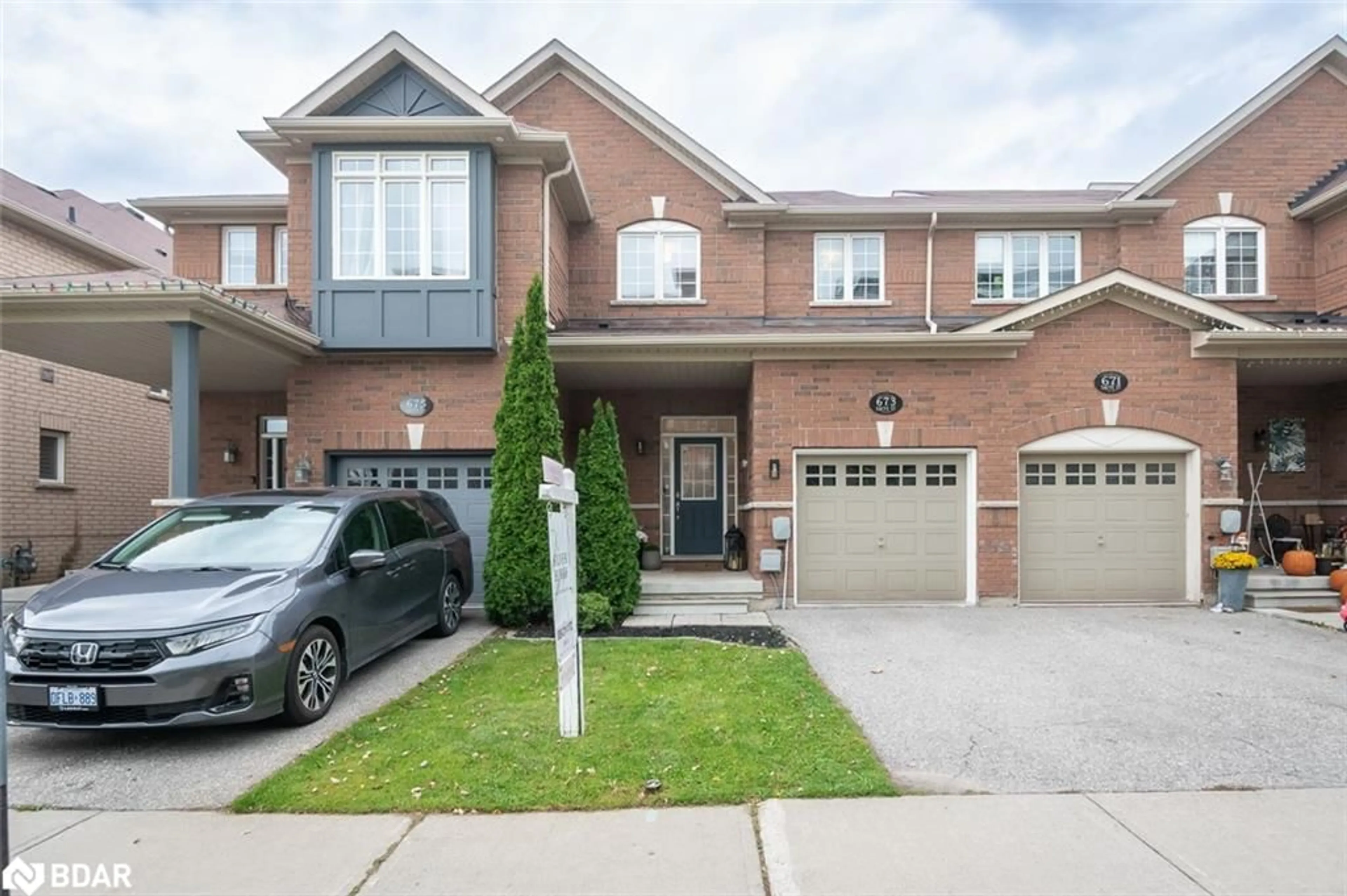 Home with brick exterior material, street for 673 Sauve St, Milton Ontario L9T 8M4