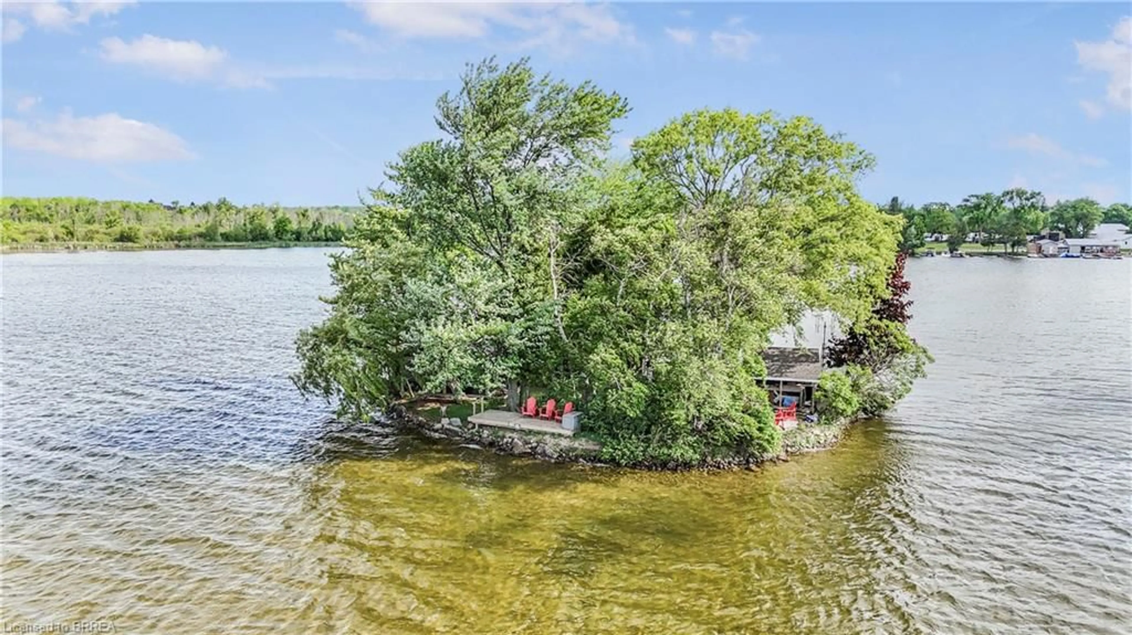 A pic from outside/outdoor area/front of a property/back of a property/a pic from drone, water/lake/river/ocean view for 43 Mcclintock Dr, Puslinch Ontario N3C 2V4