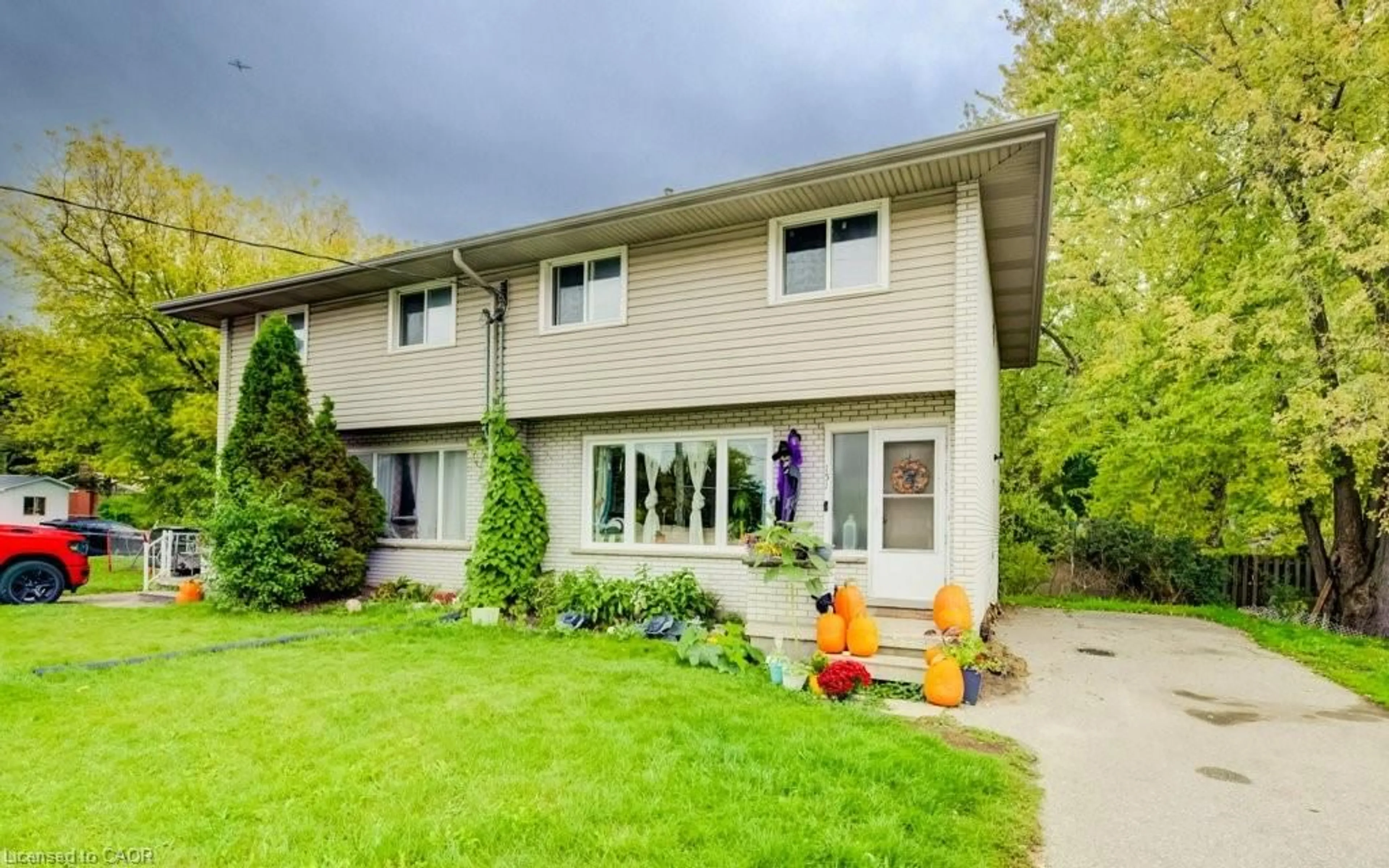 Unknown for 151 Franklin St, Kitchener Ontario N2A 1Y3