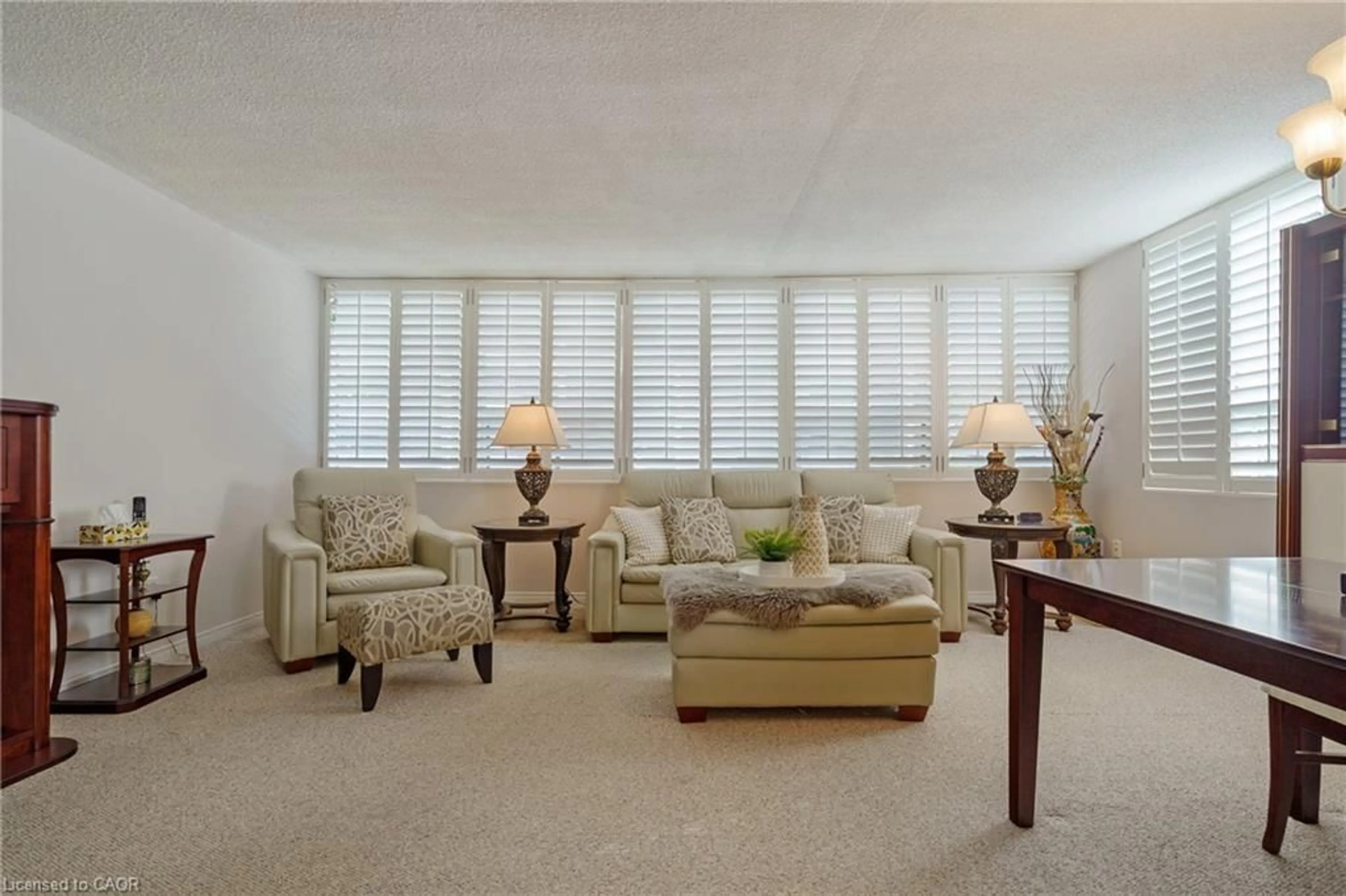 Living room with furniture, unknown for 120 Duke St #403, Hamilton Ontario L8P 4T1